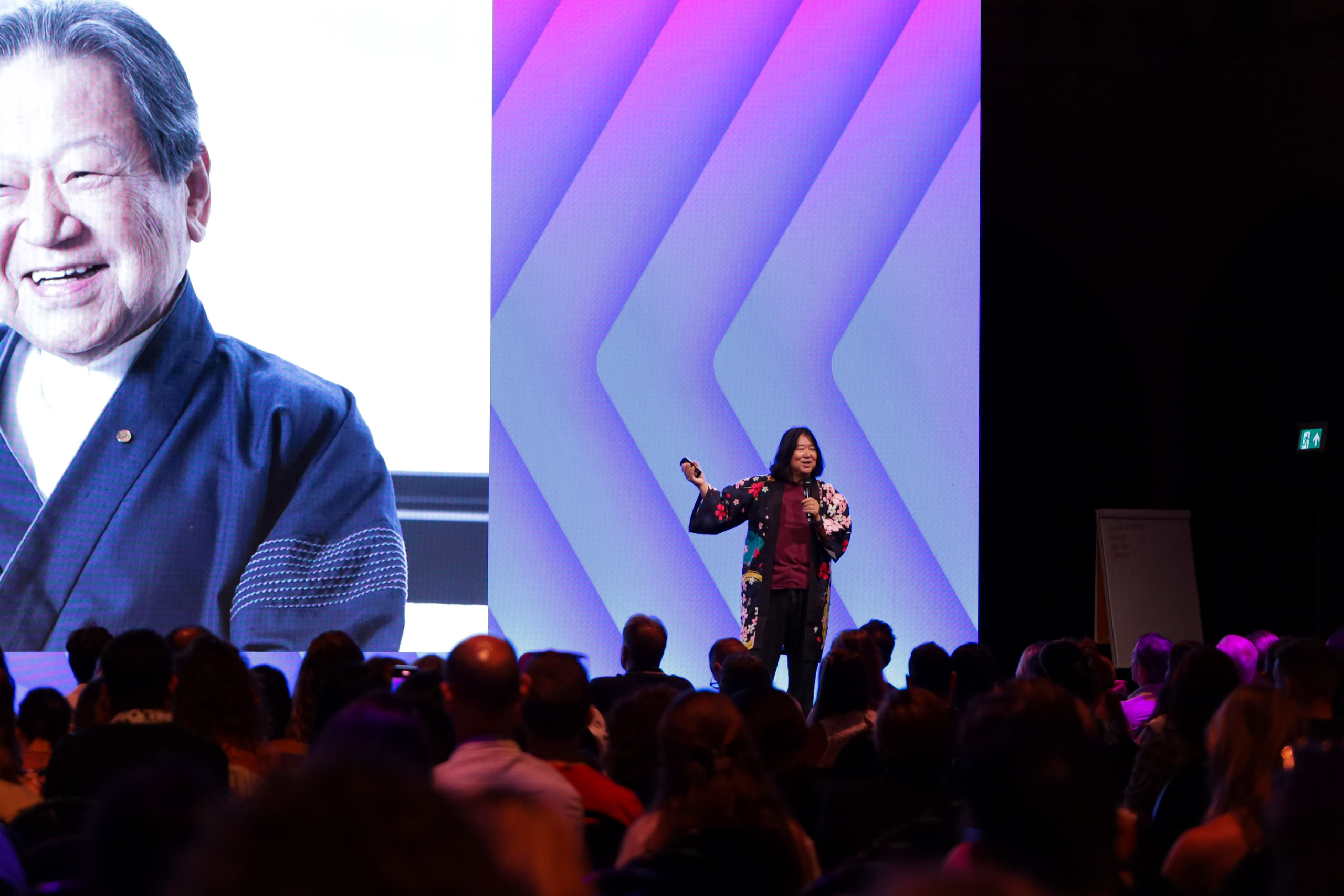 MindValley U. Emiliia Kotruch PHOTOGRAPHER