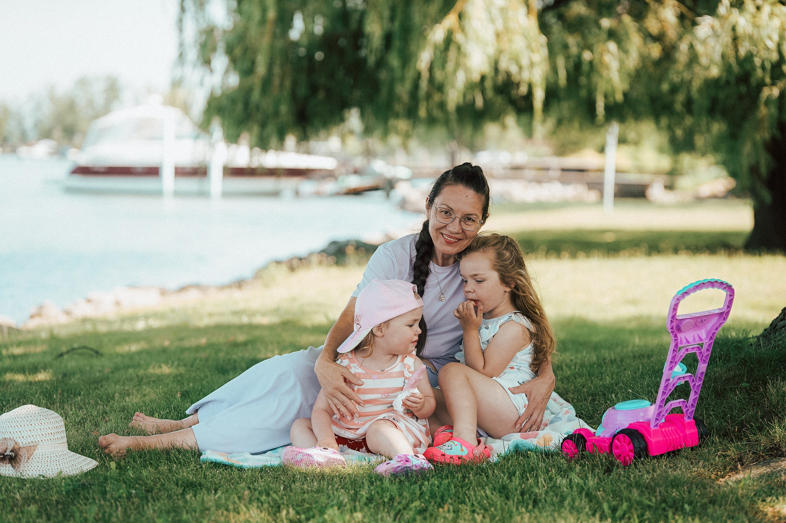 Wedding, Family, Portrait and Commercial Photography Portfolio | Photographer in Windsor & Toronto, Ontario. Inna Kovaleva — Photographer in Windsor/Toronto, ON