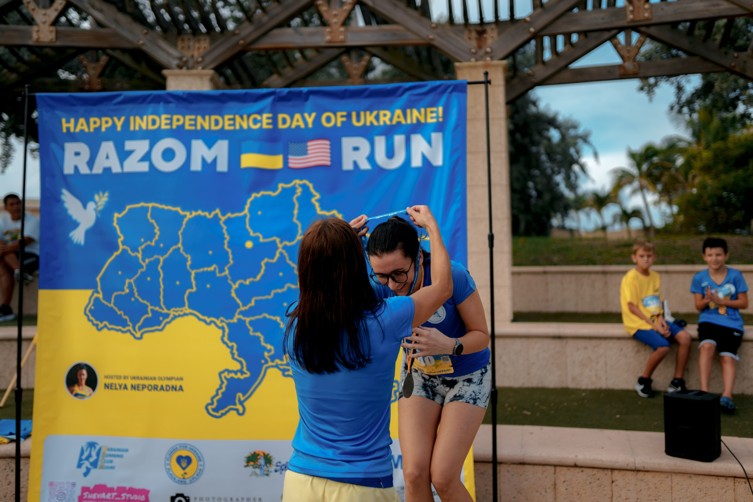 RAZOM RUN. ФОТОГРАФ ФЛОРИДА МАЙАМИ