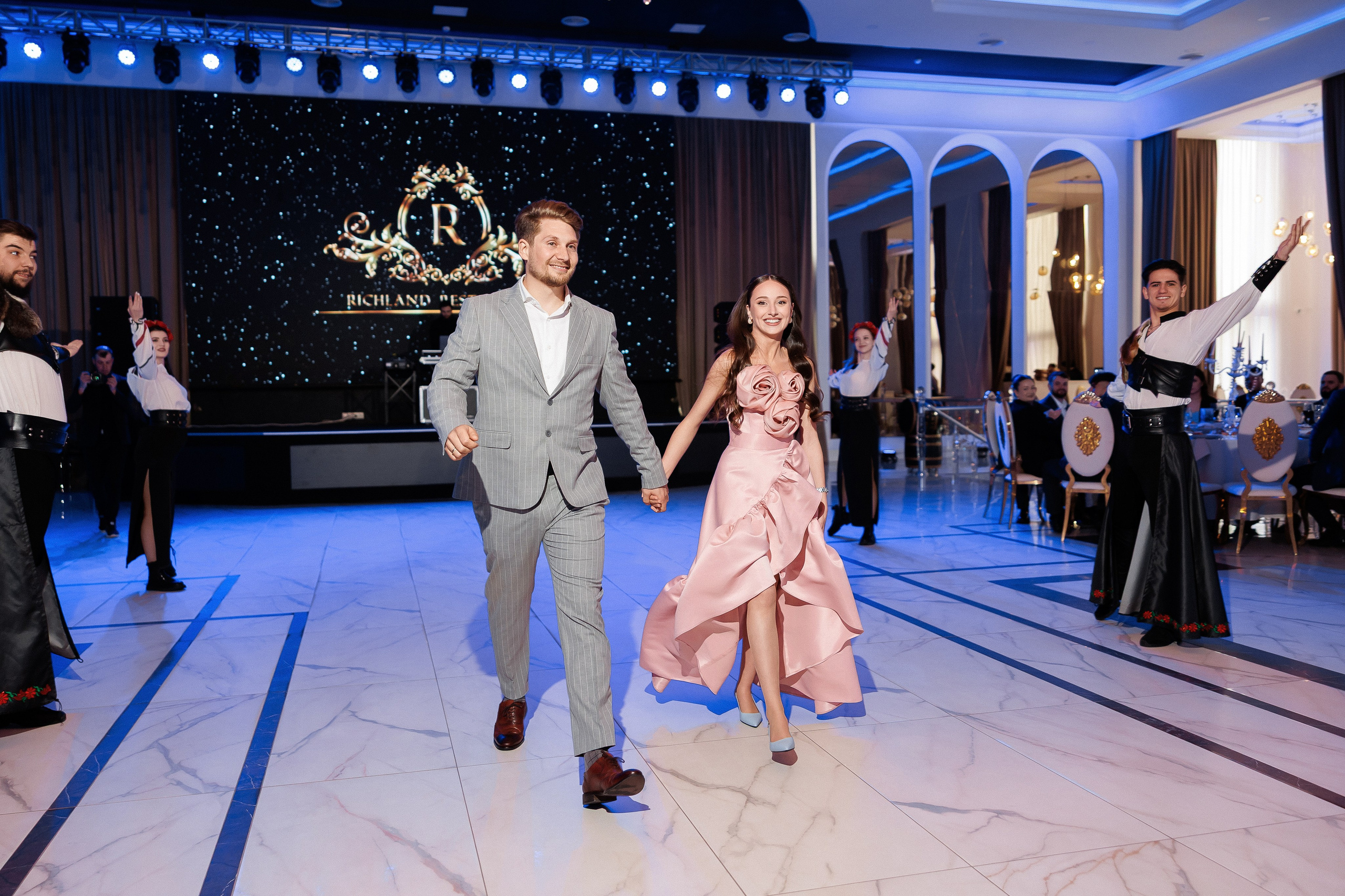 Ion & Djulieta — Richland — Wedding Day. Servicii Foto și Video 067188353