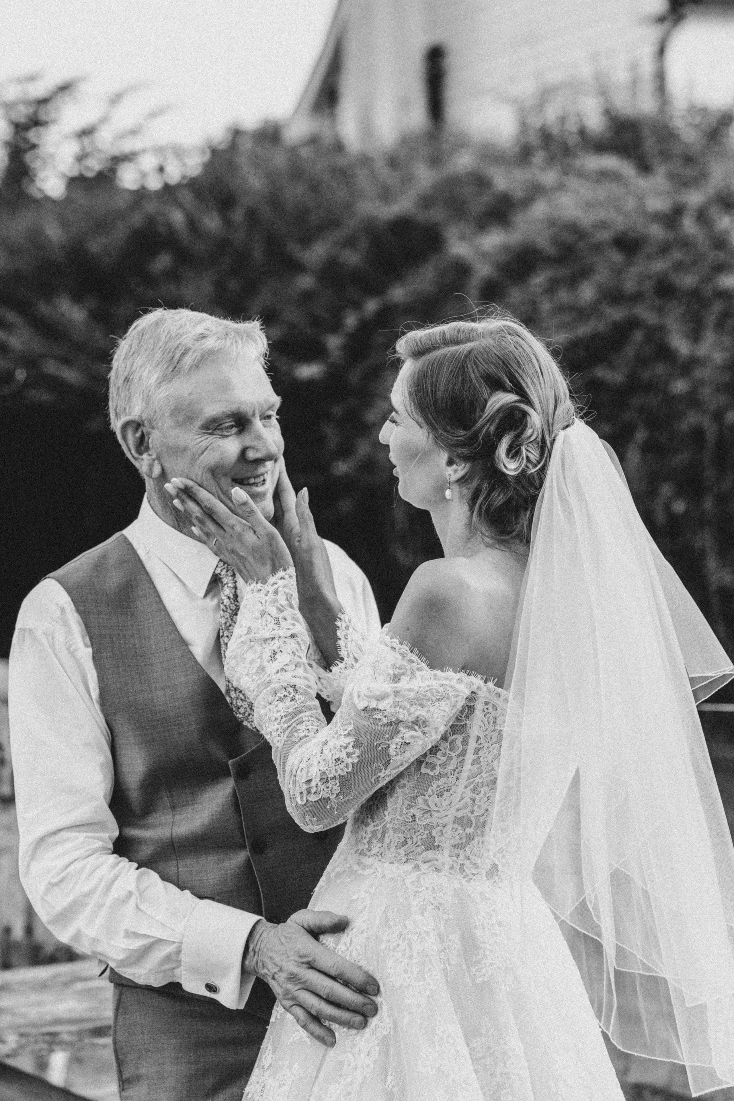 Jonh & Ksenia. Tonya Kyrylenko photographer in London