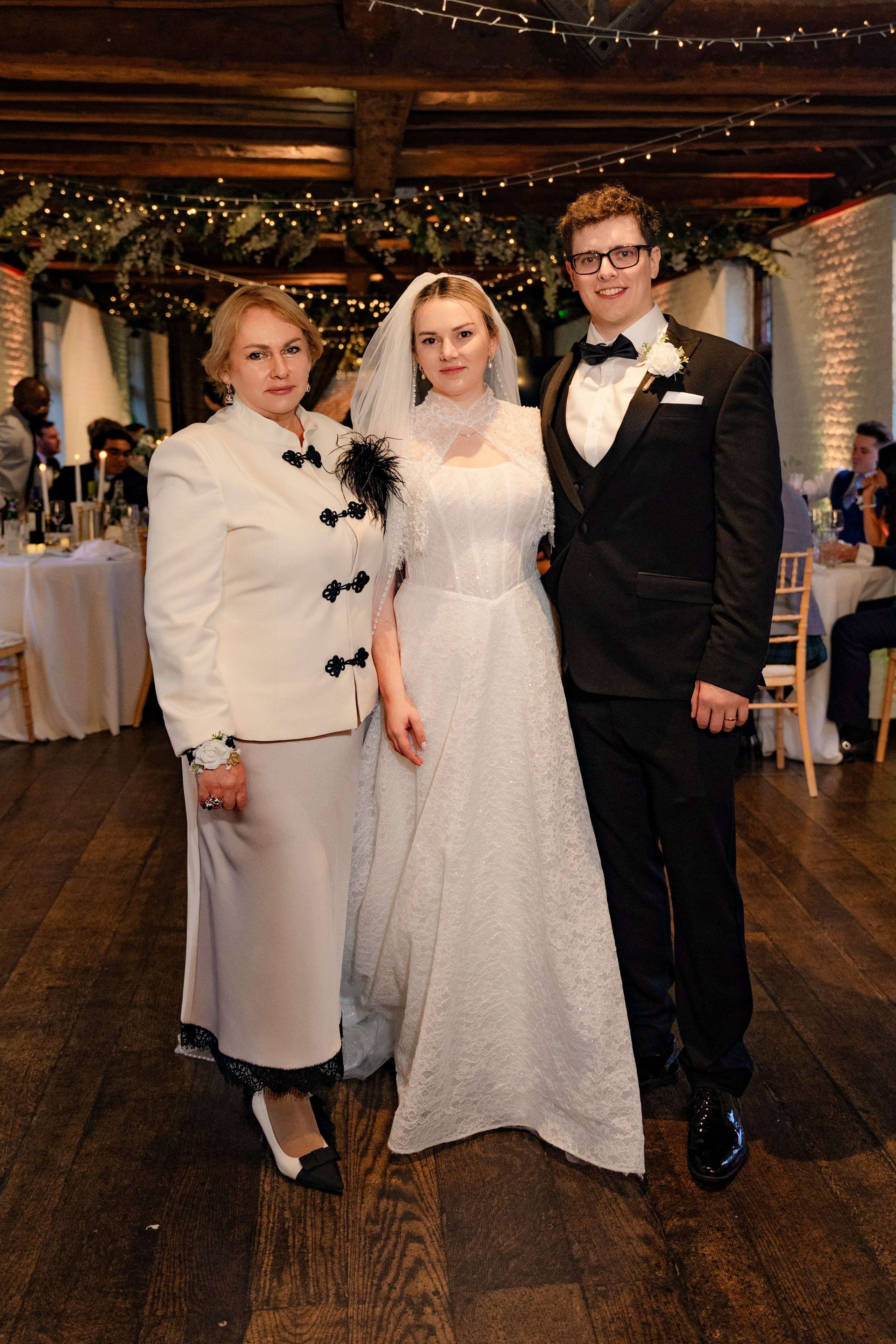Elizabeth&James. Tonya Kyrylenko photographer in London