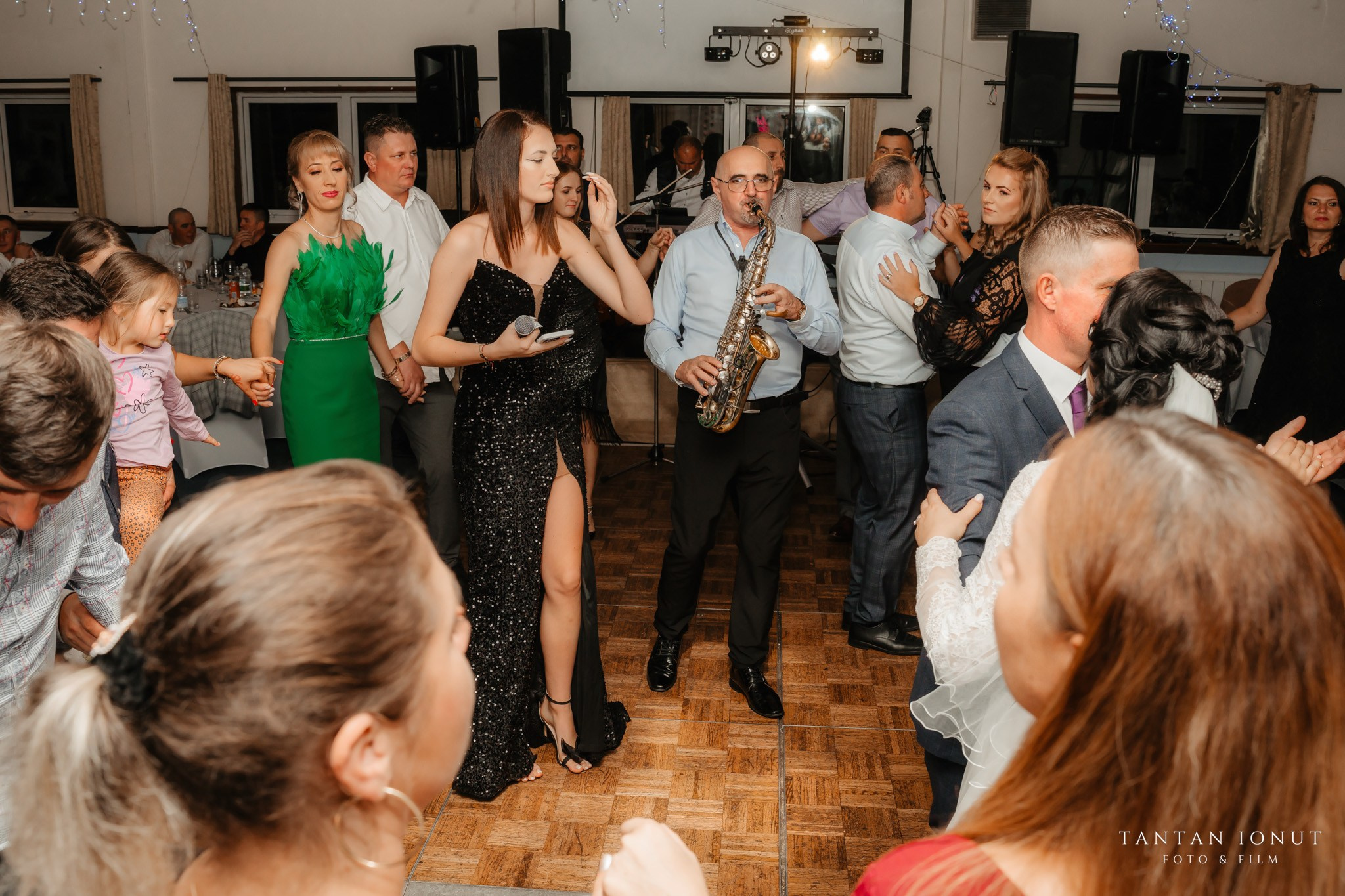 Fotograf roman in anglia, nunta in bridgwater, nunta in bristol, foto-video in uk, tantanionut, fotograf in uk, bogdan durus. TANTAN IONUT FOTO & FILM