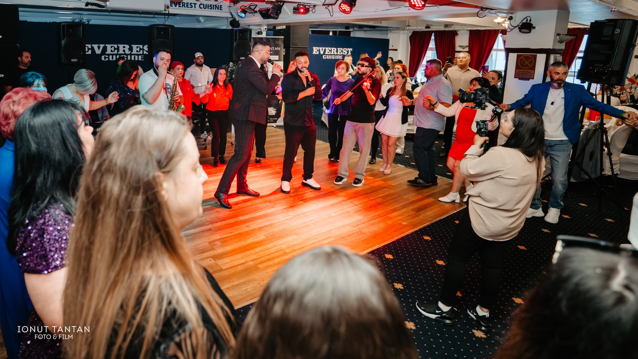CULITA STERP — SOUTHAMPTON. TANTAN IONUT FOTO & FILM