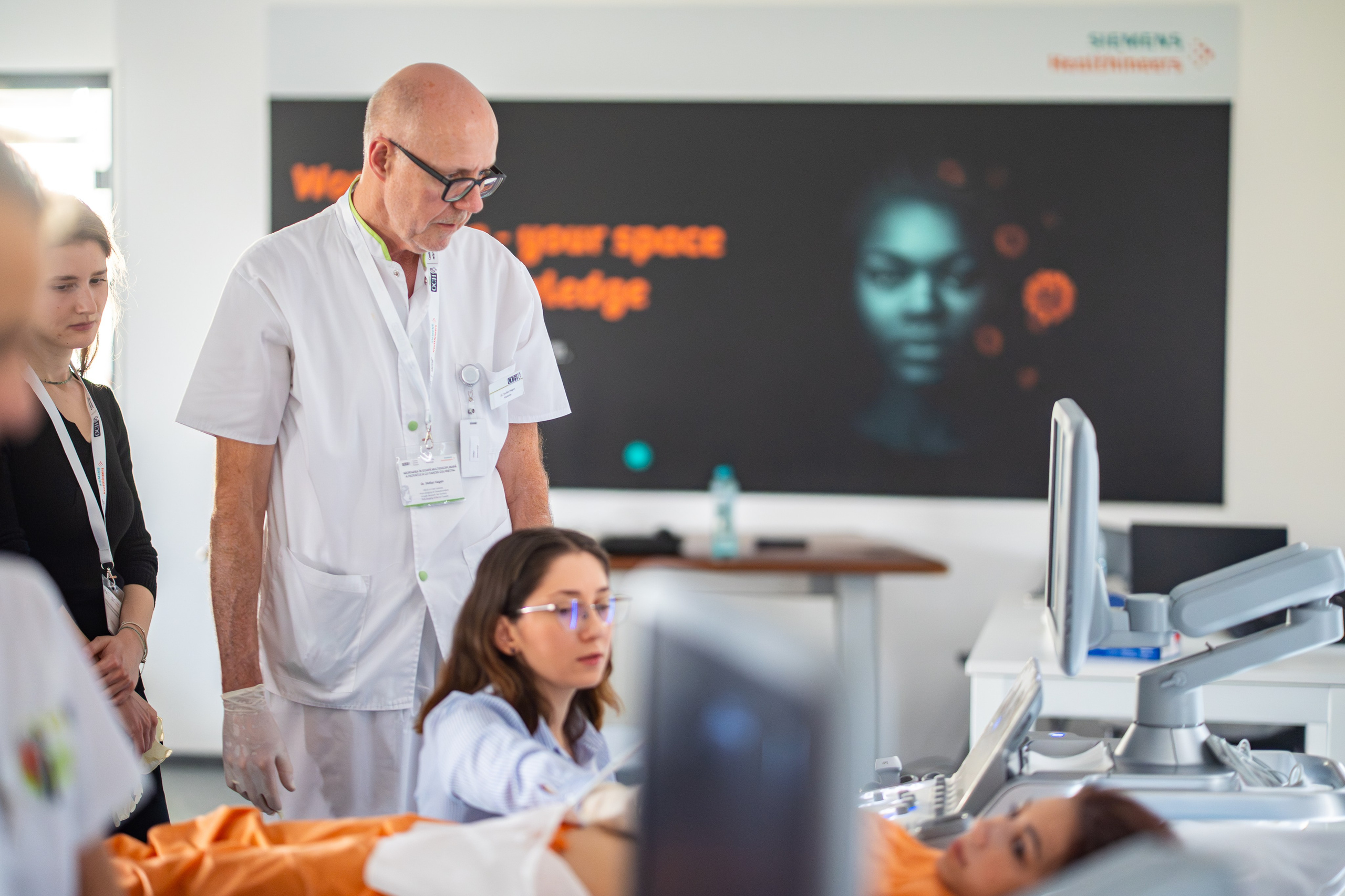 OCH 🩺Workshop Constanța: abordarea multidisciplinară a pacientului cu cancer colorectal. Adelinne — fotograf profesionist în Constanța pentru familii, bebeluși și evenimente