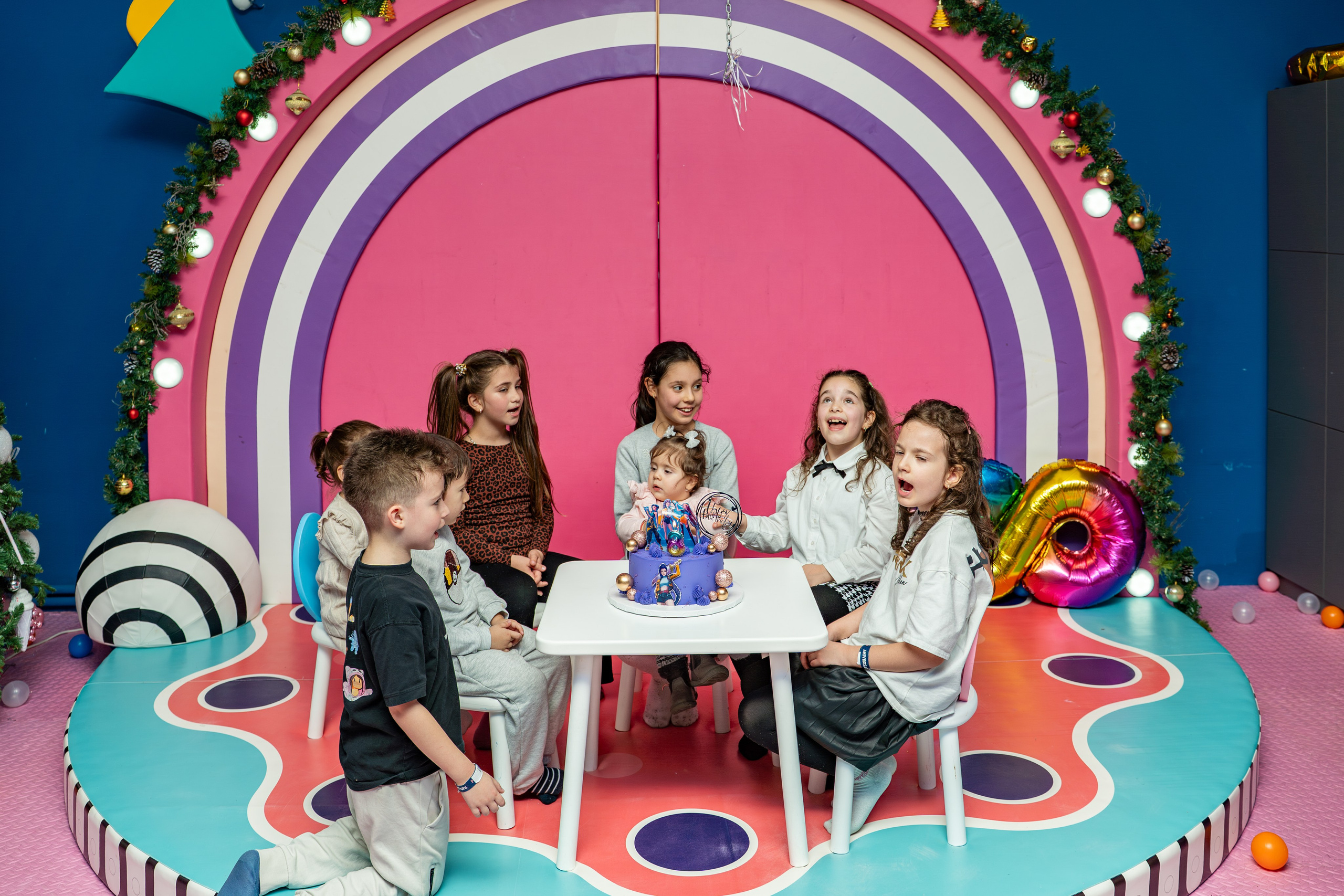 Diana’s Birthday. Adelinne — fotograf profesionist în Constanța pentru familii, bebeluși și evenimente