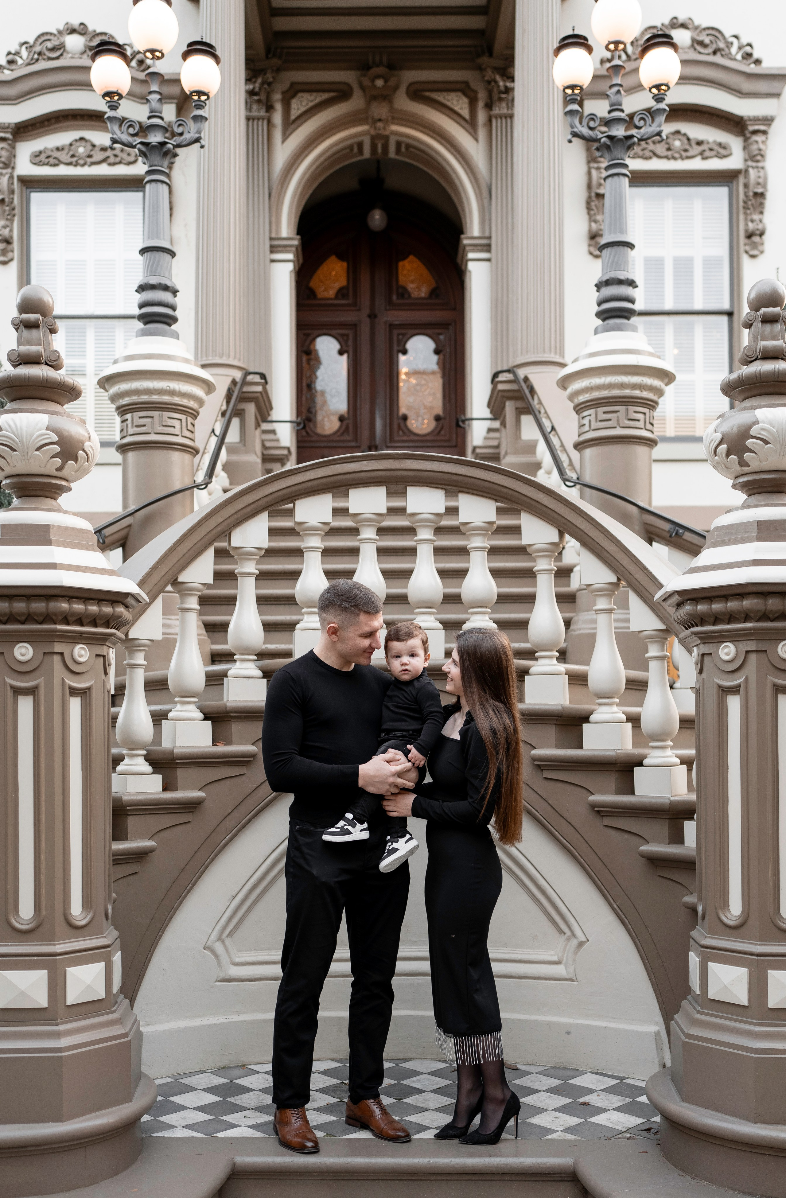 Artem, Nadia & Elisha. Family photographer in Sacramento | Sofia Pavenko