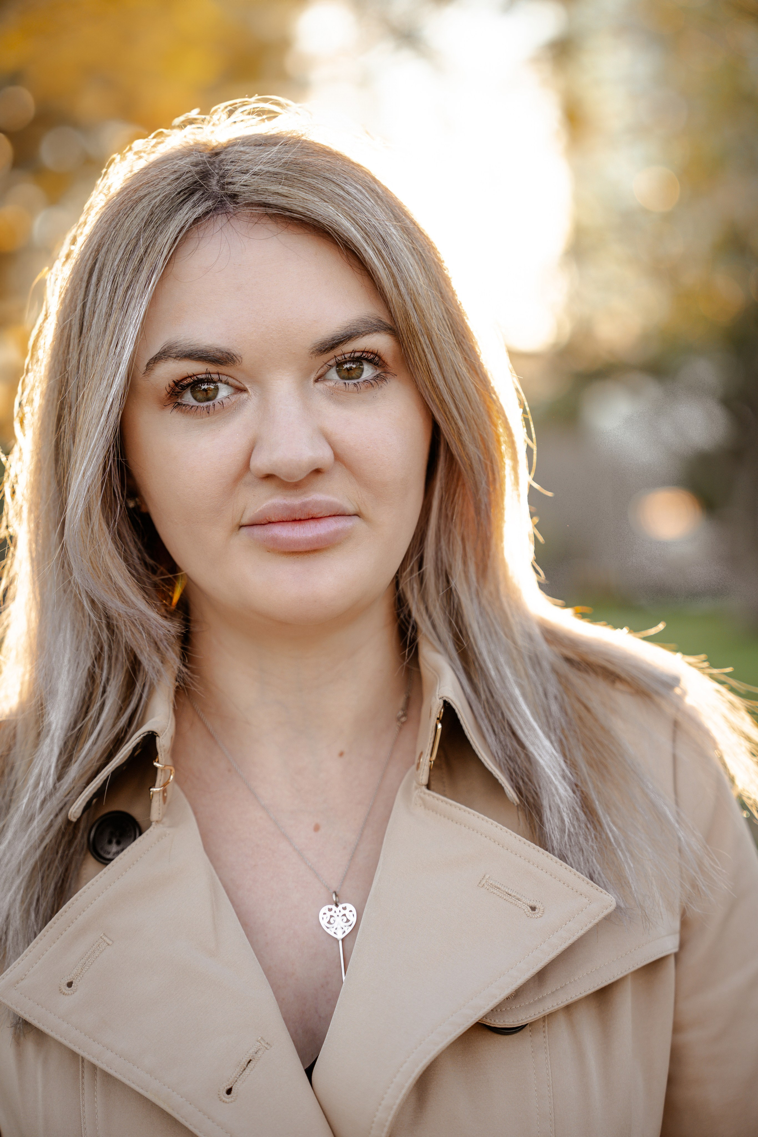 Anna. Welcome to my video and photo world!