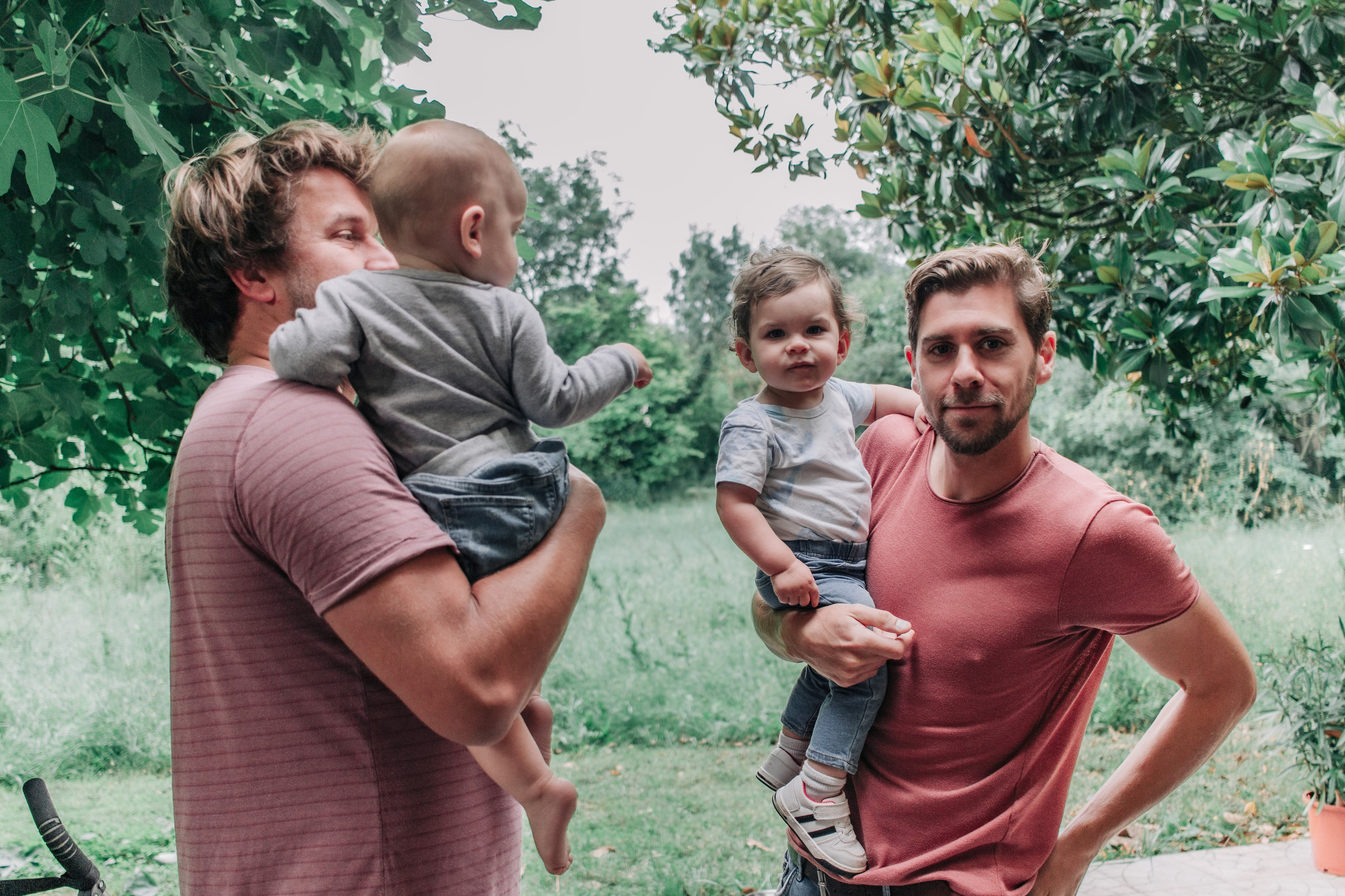 Leisa de Bruxelle et sa famille. Studio photo « Partage ton bonheur » – Photographe famille près de Châtellerault, Poitiers et Tours