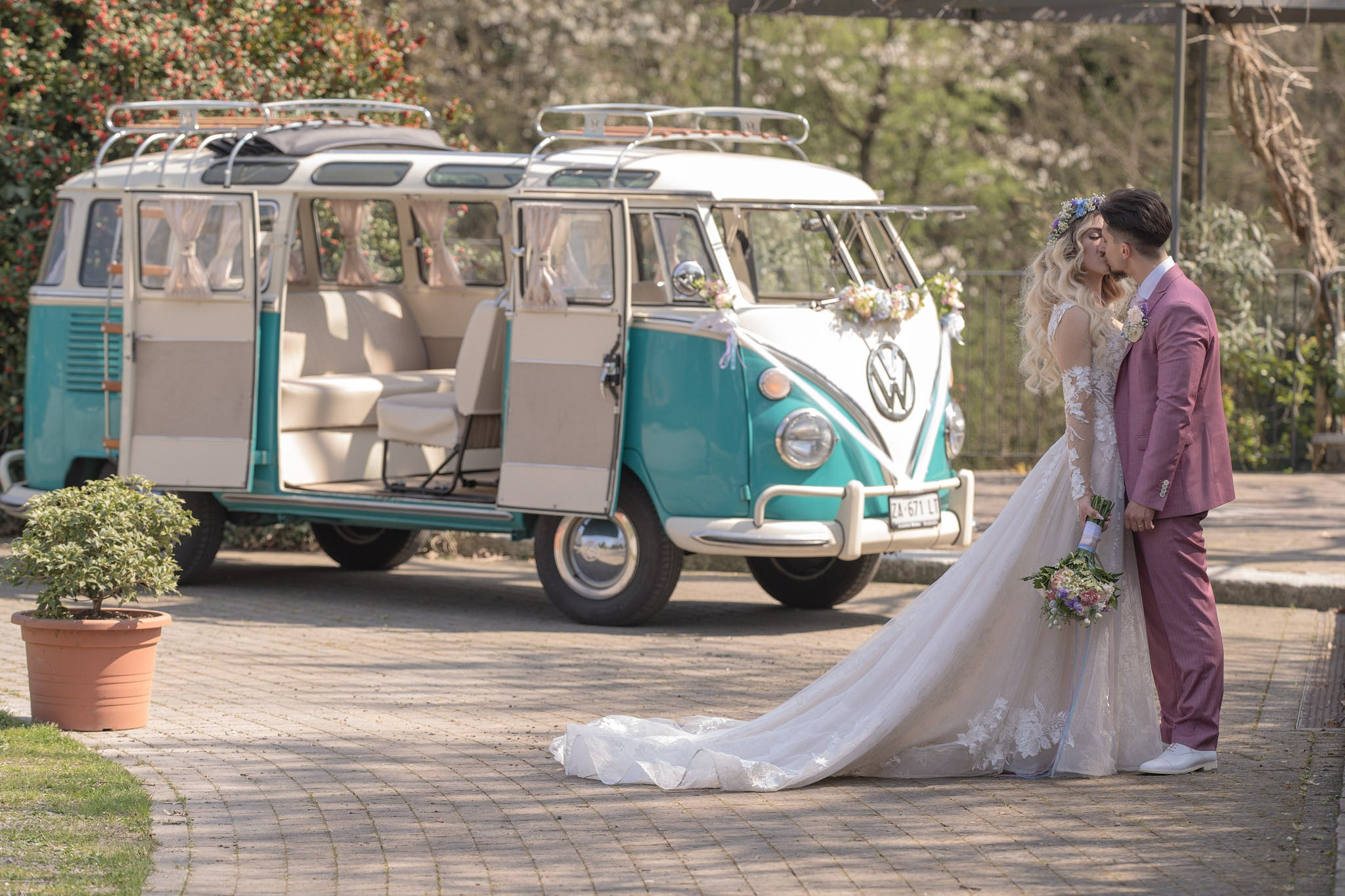 Angelo & Claudia. Fotografo matrimonio Lago di Como Ferrari Media Production
