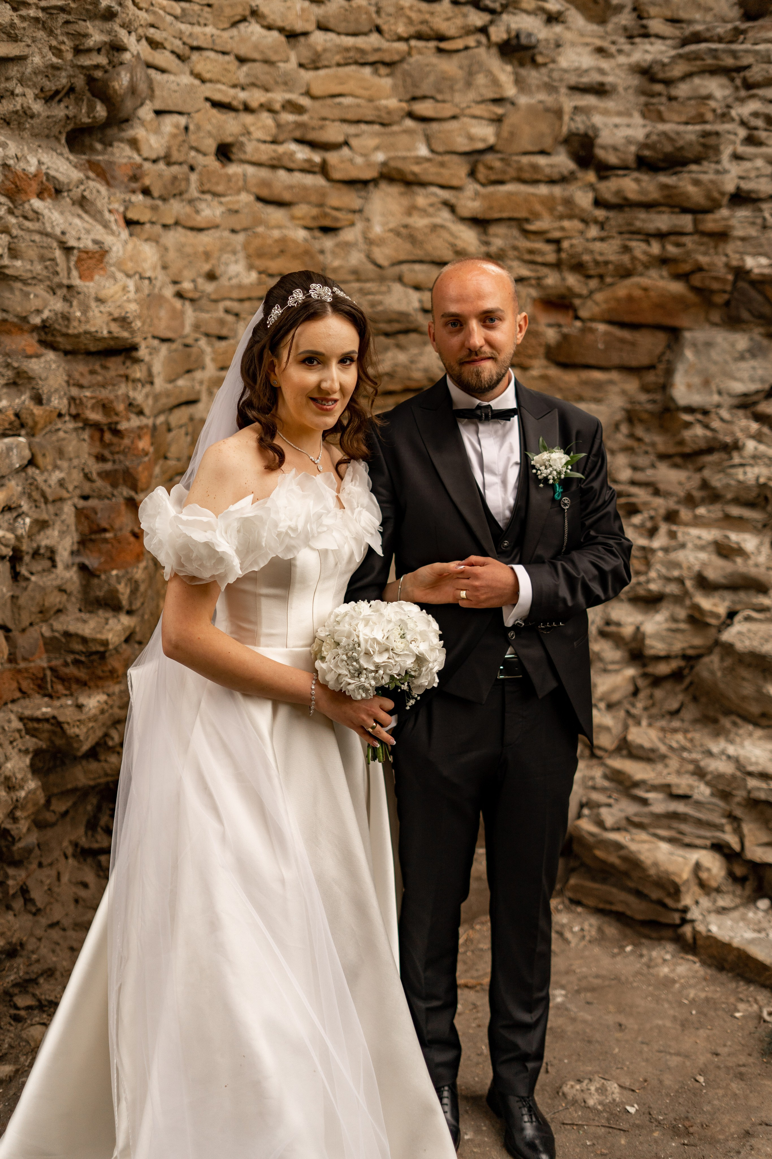 fotograf nuntăvideograf nuntă fotograf profesionist nuntă  videografie nuntăservicii foto video nuntă foto video nuntă preț pachet foto video nuntă fotograf și videograf nuntă Suceava