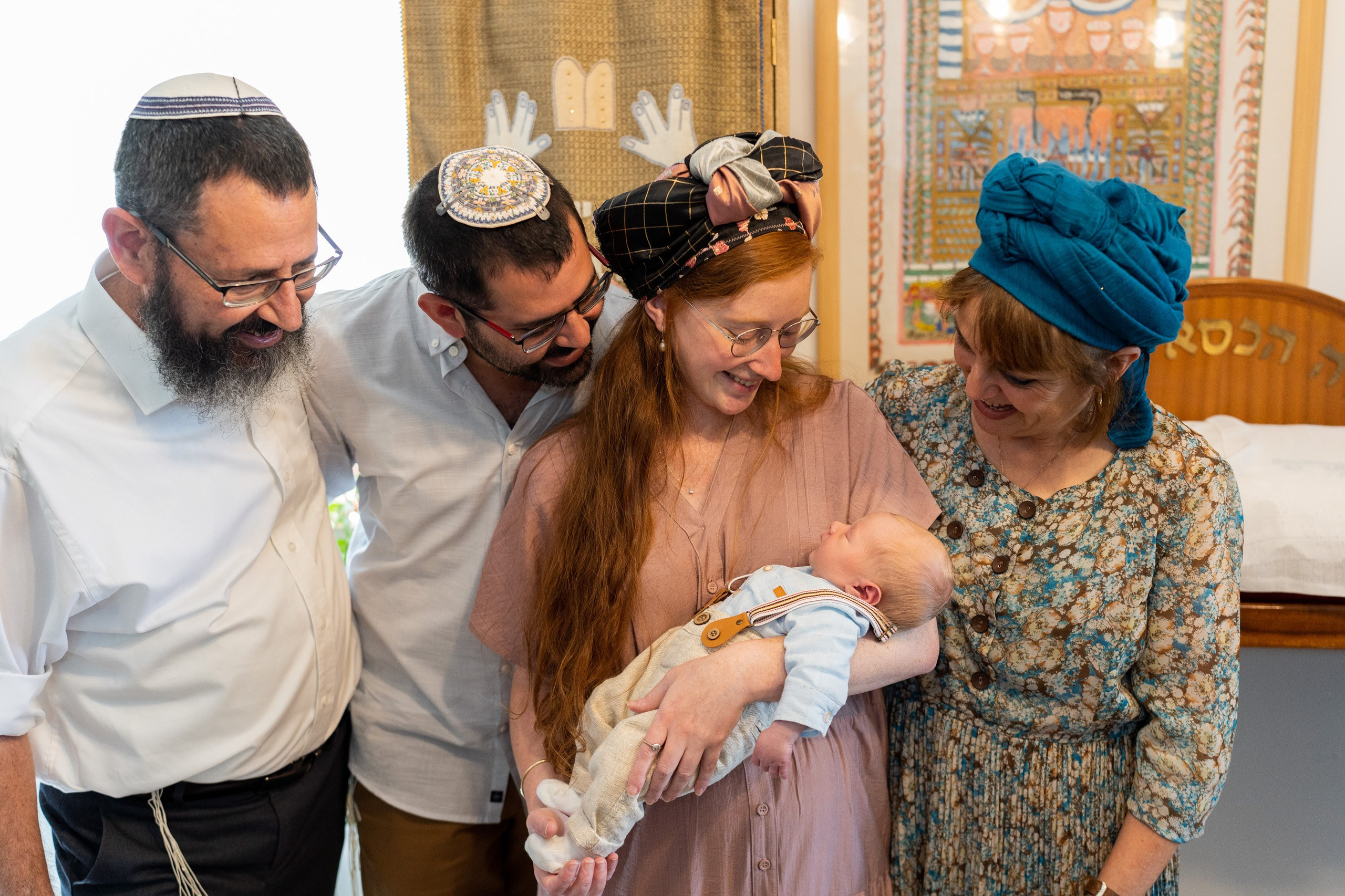 משפחת ברנד. יוסף מזרחי צילום חתונה, ברית וזוגיות. צלם מקצועי שאוהב להוציא אתכם הכי יפים ברגעים הכי מרגשים