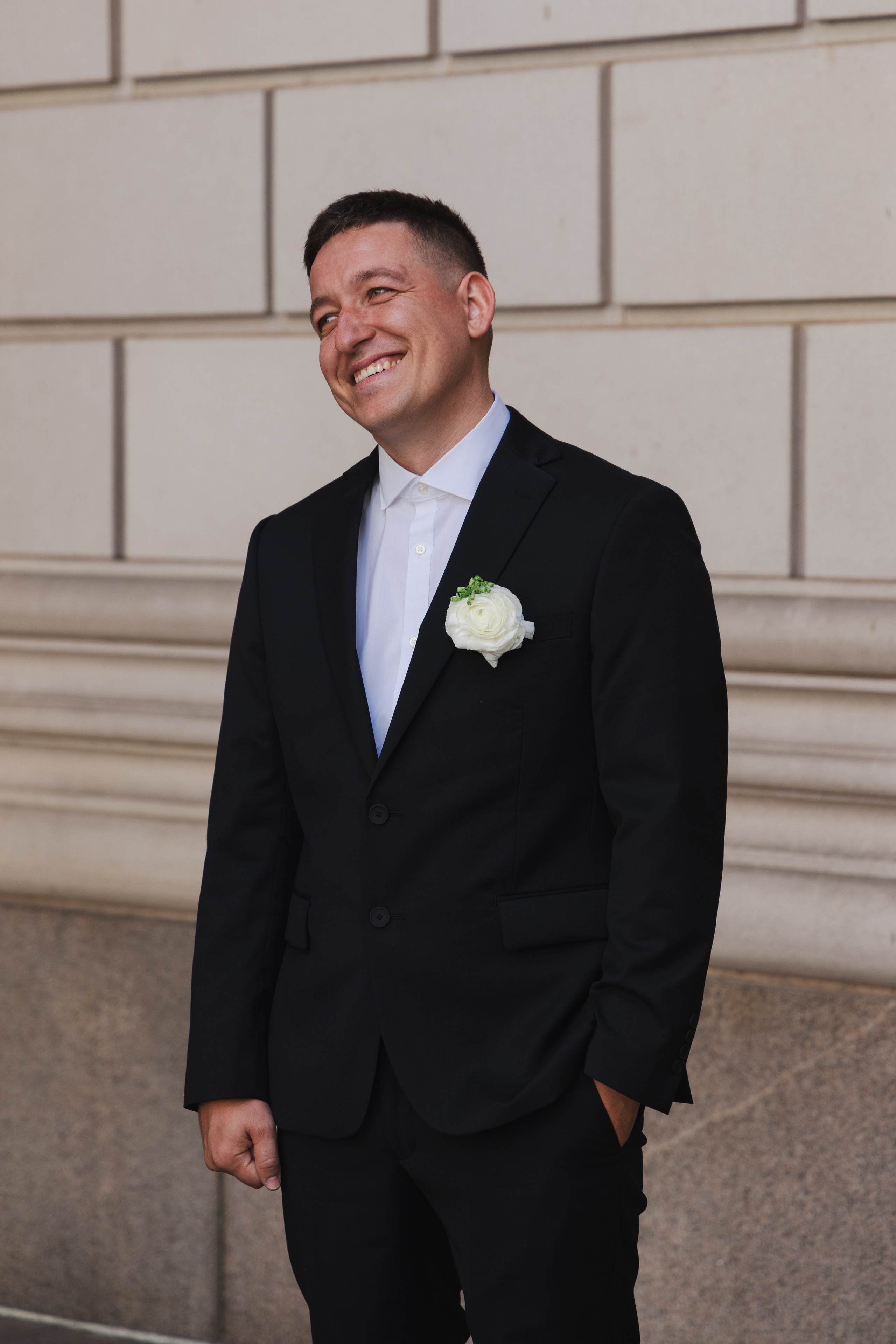 Wedding photography. Eikanmedia | Photographer and videographer capturing weddings, families, engagements, pregnancy & newborns | Vancouver, WA | USA