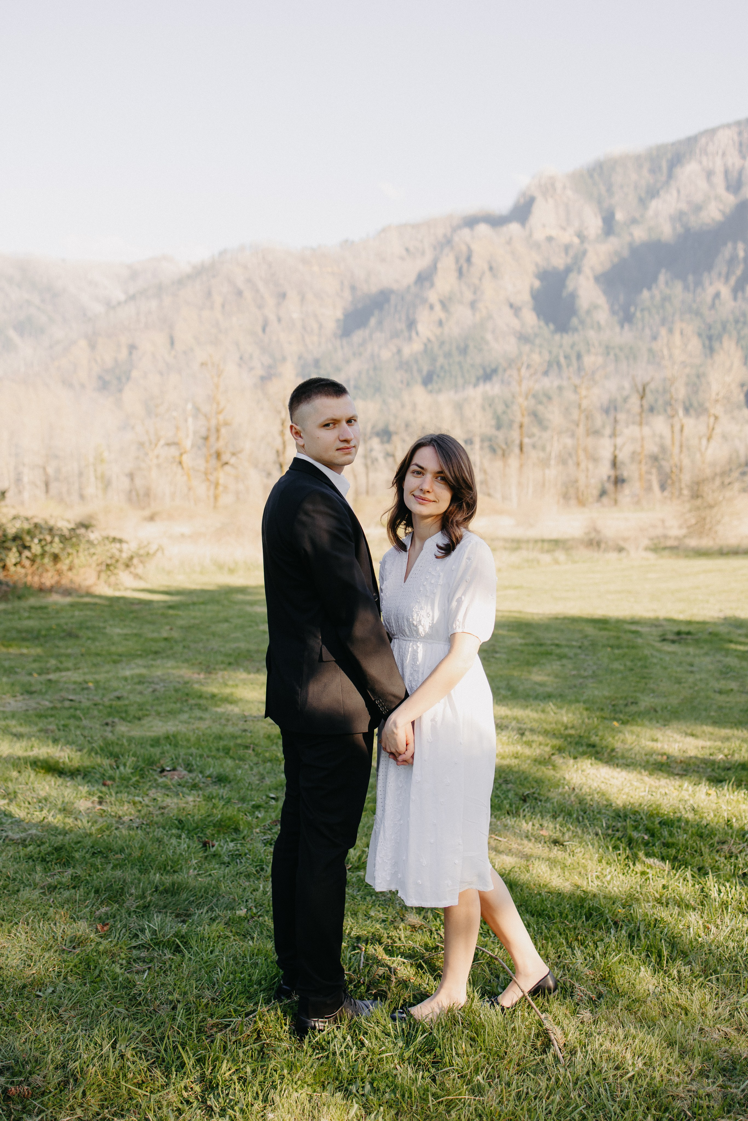 Engagement. Eikanmedia | Photographer and videographer capturing weddings, families, engagements, pregnancy & newborns | Vancouver, WA | USA