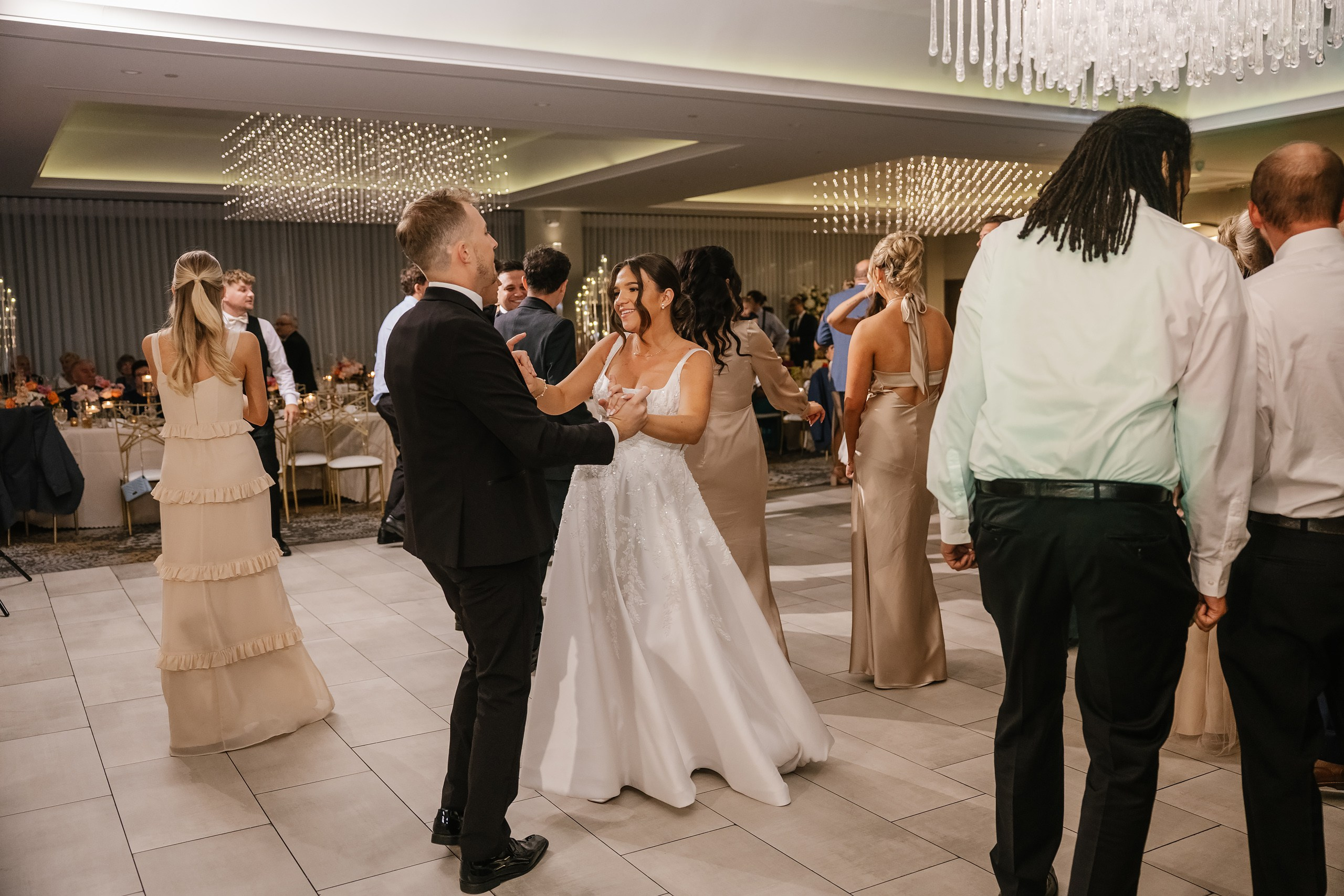 09.06.2025 Wedding. Wedding family event photographer in Chicago Nick Yushevich