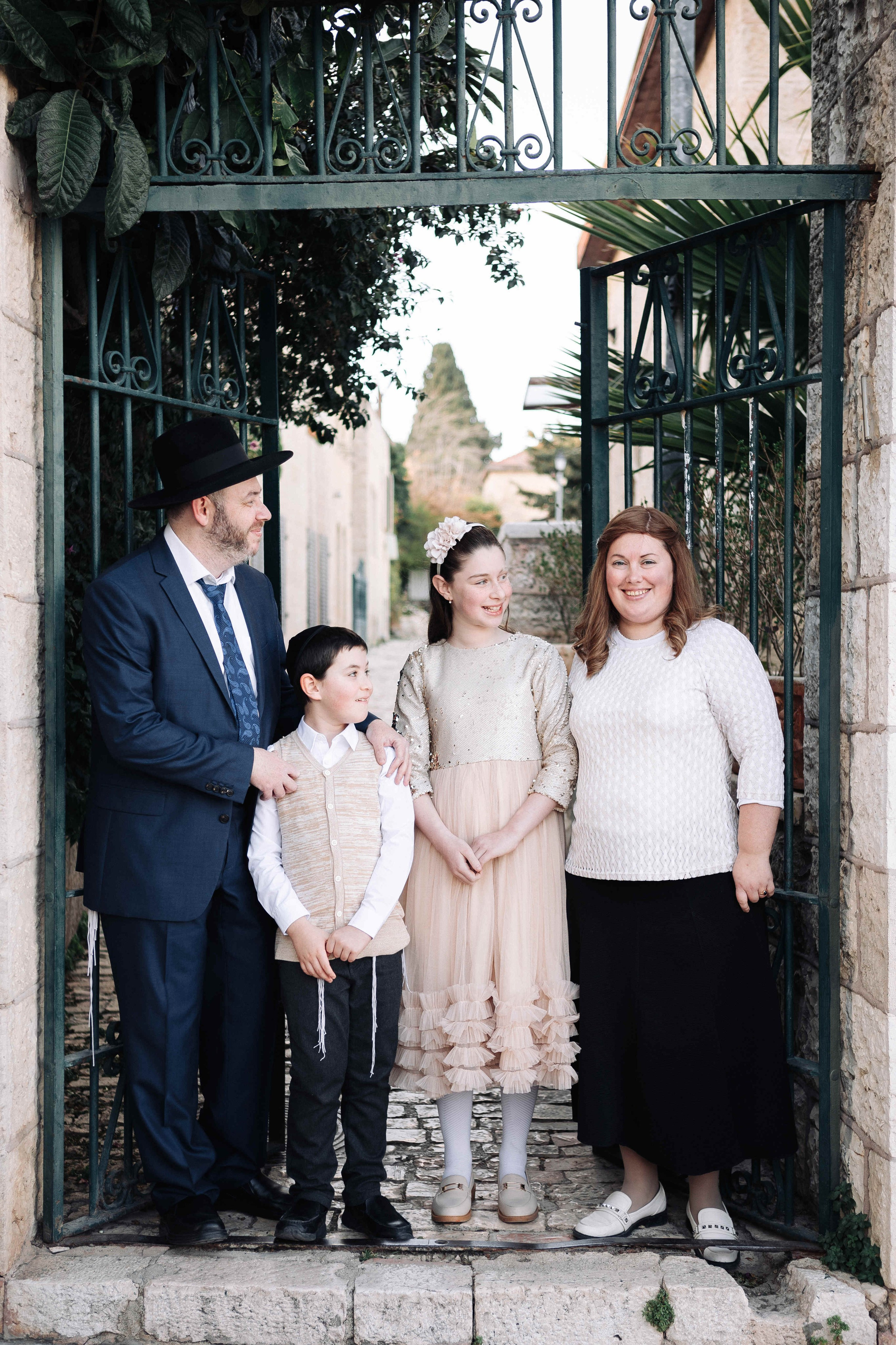 PHOTO SESSION IN JERUSALEM. Https://shi-photo.com/