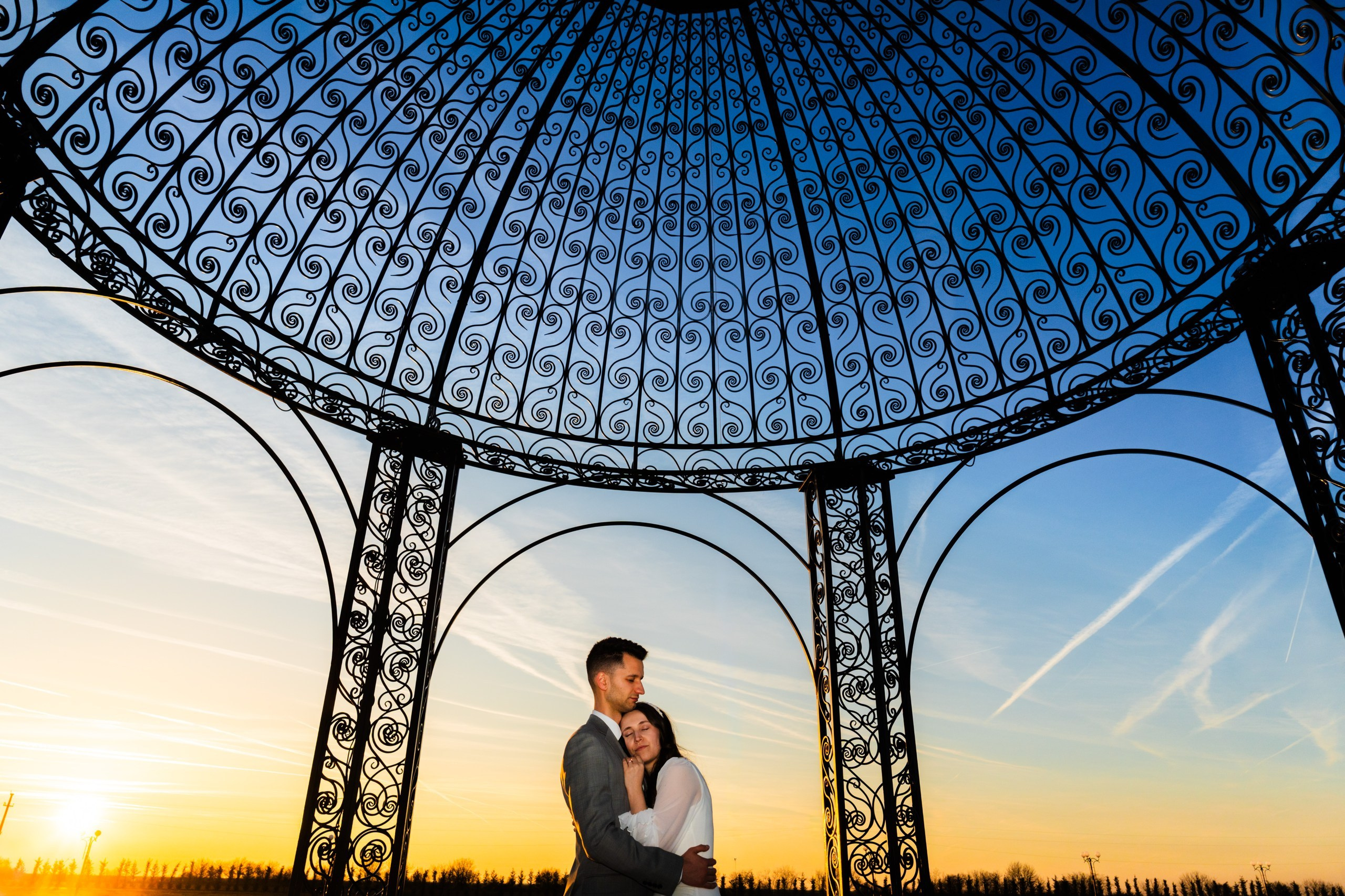 M+D Arad Domeniul Lupas. Foto-Video Nunta Iasi, Suceava, Bucuresti / Disponibilitate 2025 — 2026 — 2027