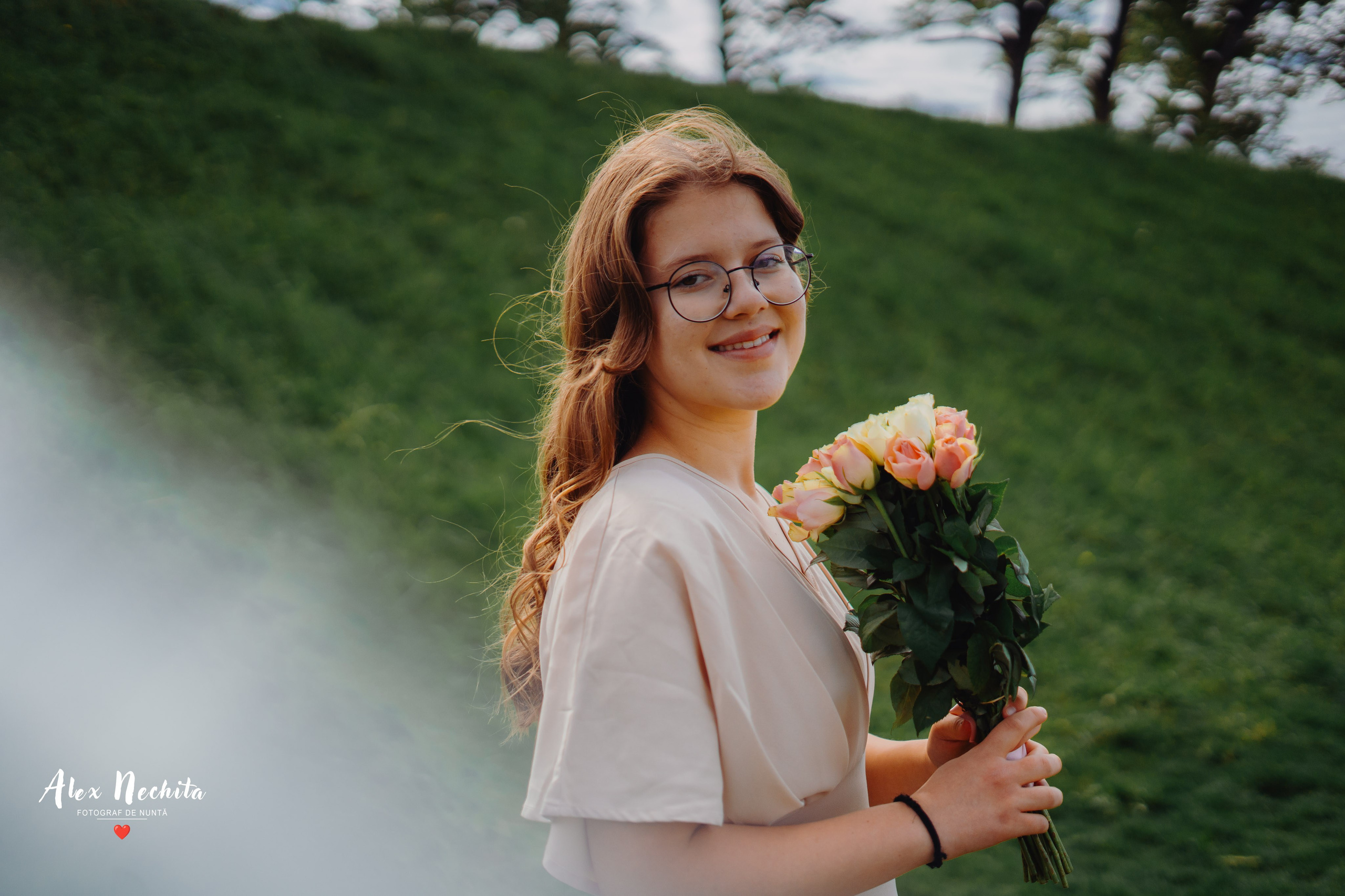 Aniversare în parc. Foto-Video Nunta Iasi, Suceava, Bucuresti / Disponibilitate 2025 — 2026 — 2027