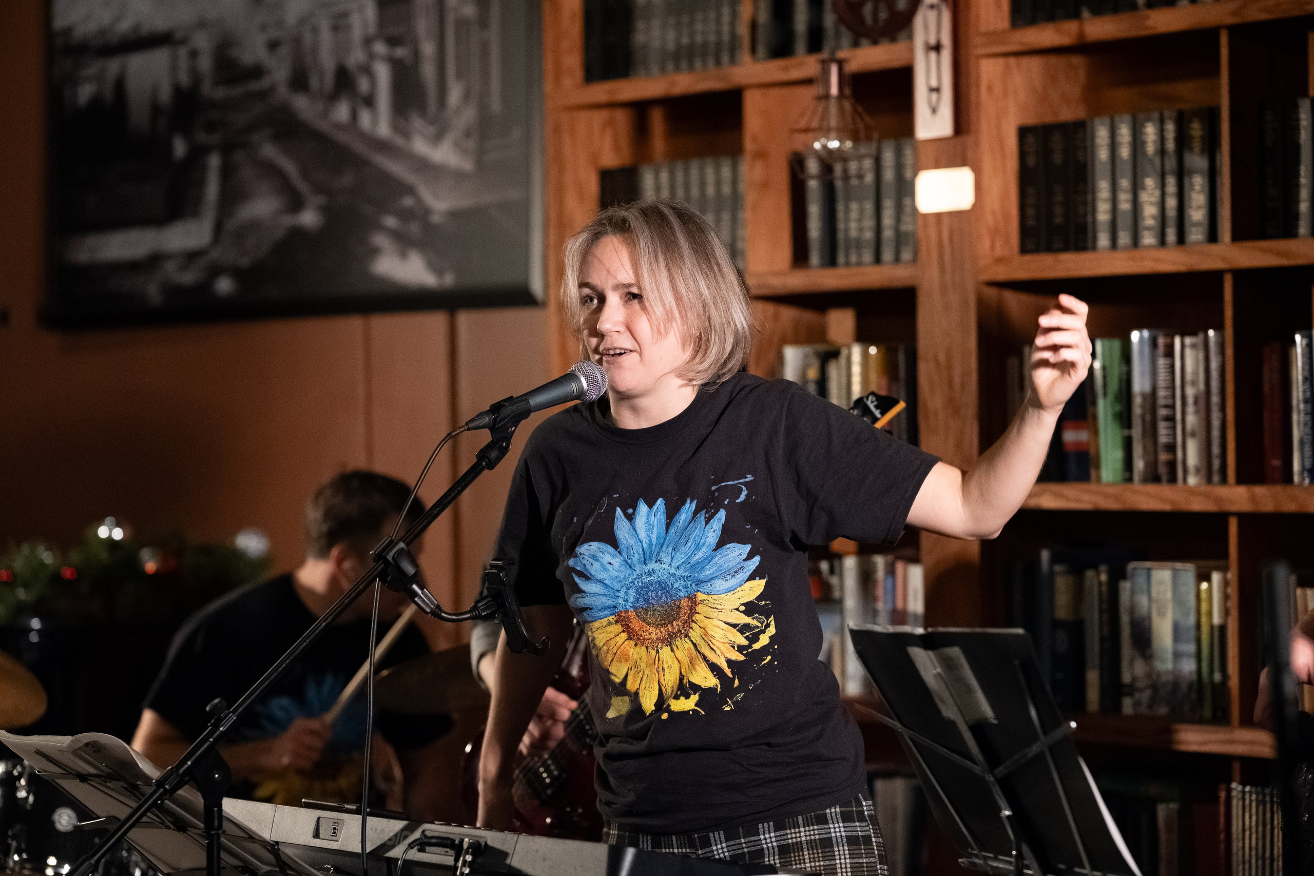 РОЖДЕСТВО / ЖЕНЯ БЕРКОВИЧ. Reportage concert portrait photography in the San Francisco Bay Area