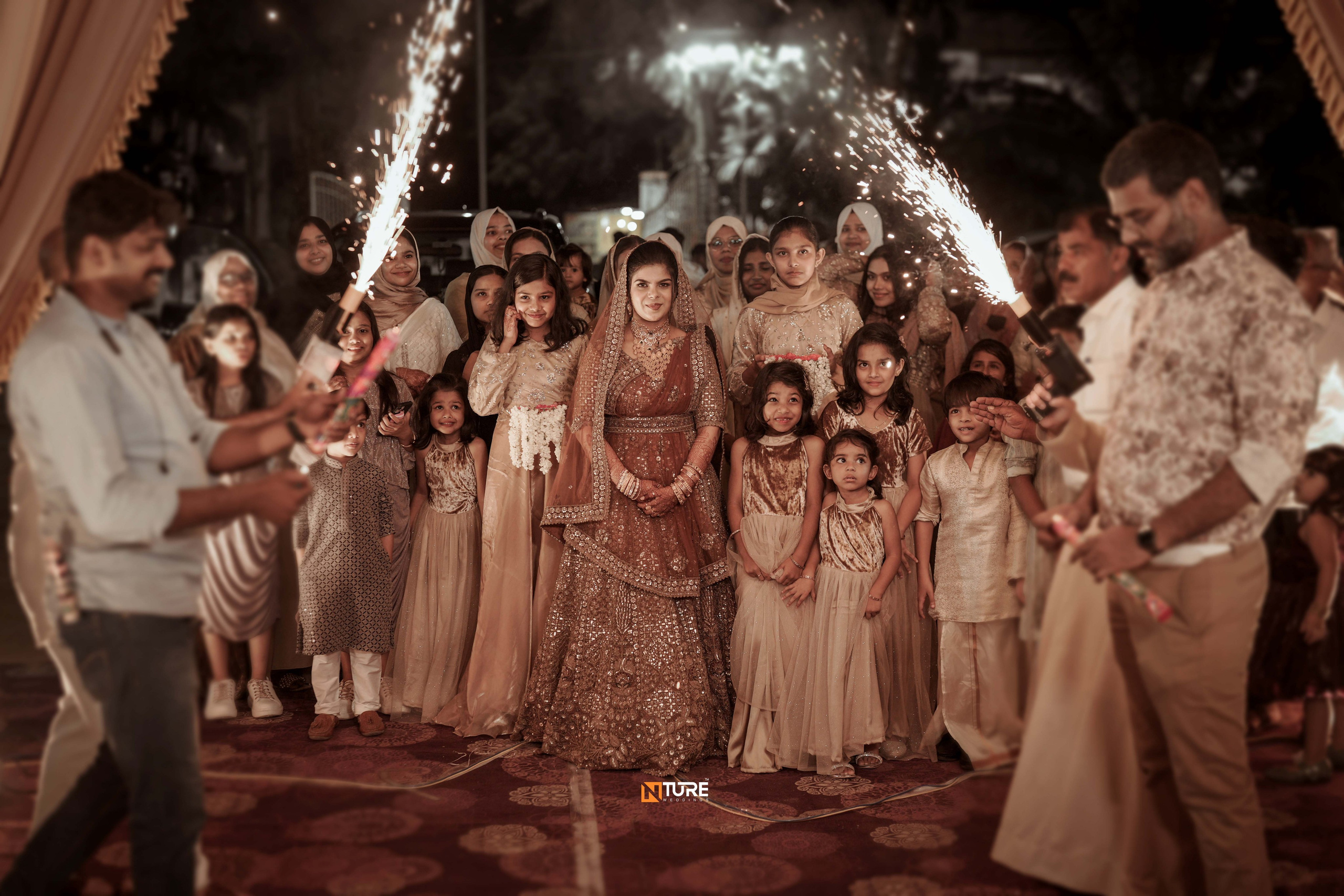 PHOTOS. NTURE WEDDING