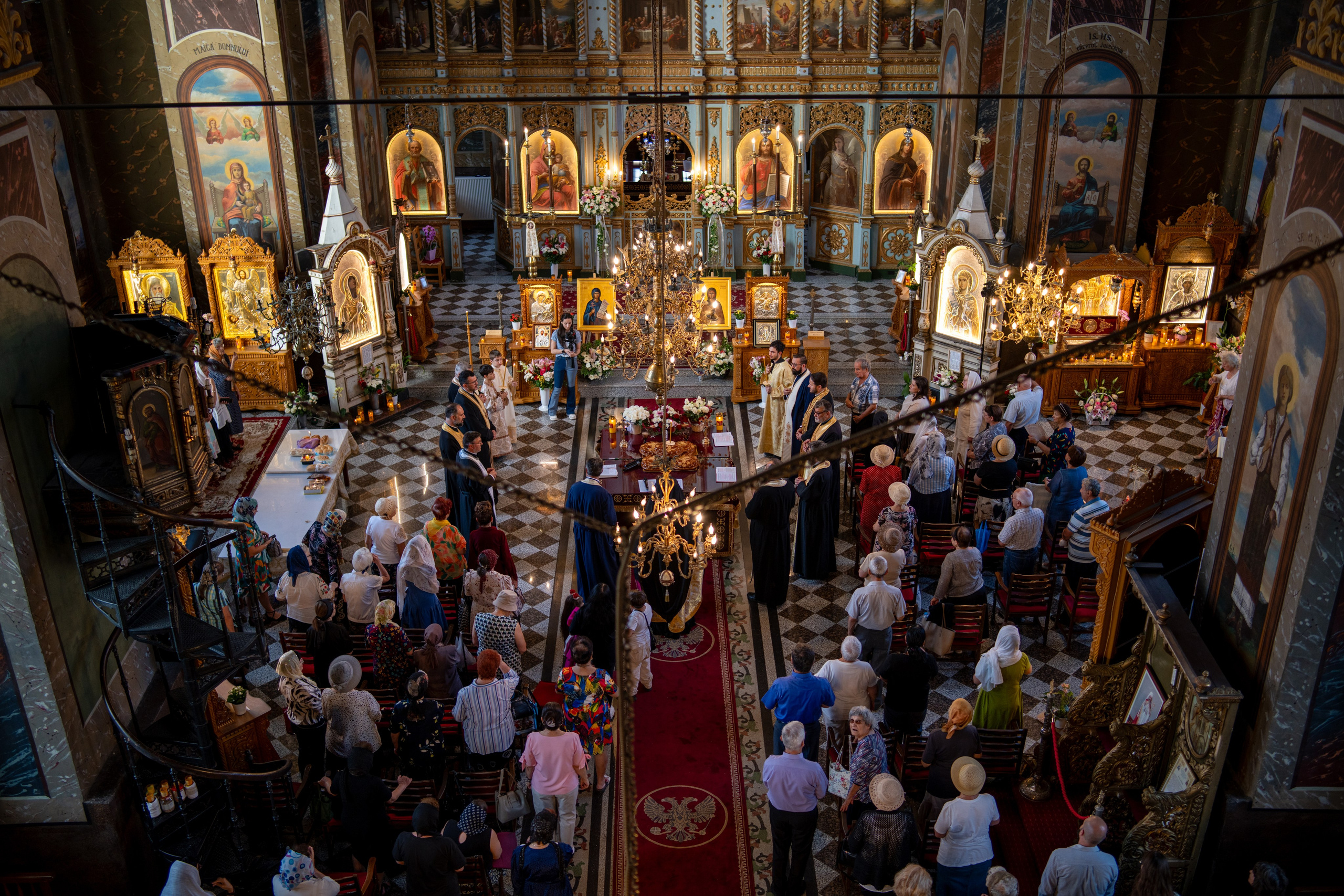 Hram Biserica Sfânta Vineri din Ploiești. Mihai Alexandra Events