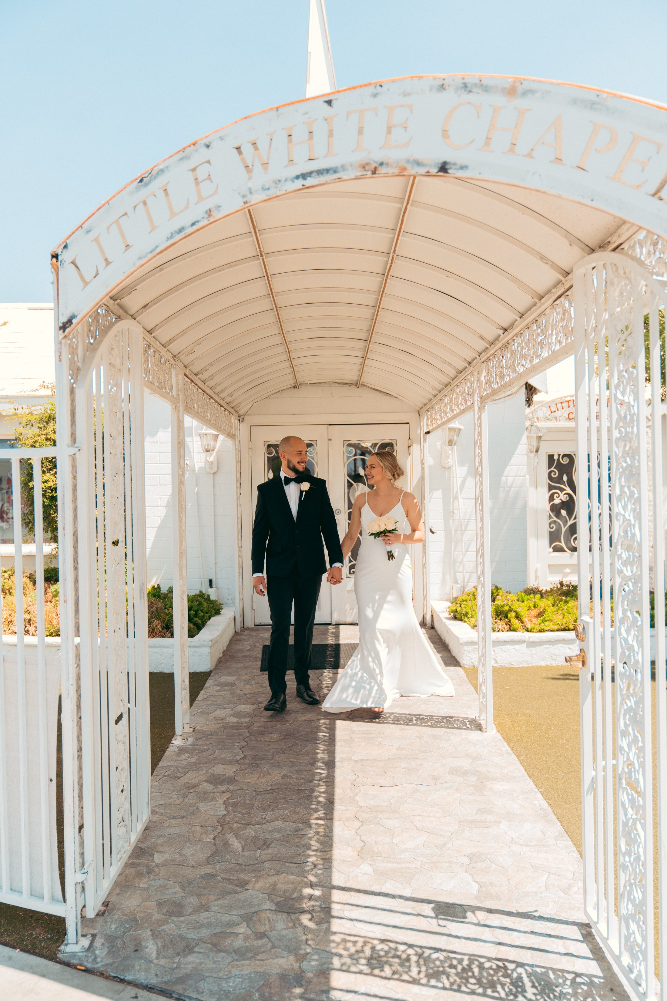 Oksana&Ivan. Wedding & elopement photographer Viktoriya Kravtsov. Las Vegas