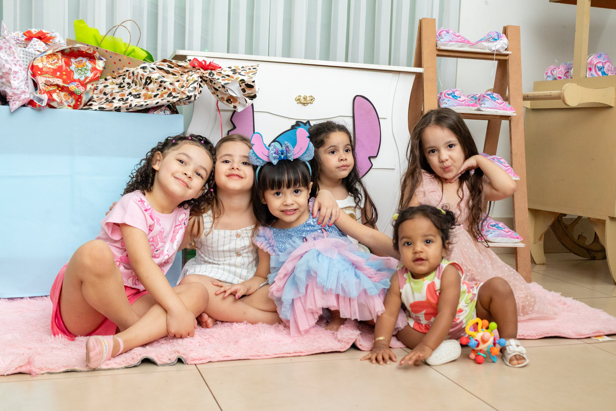 Alice — Aniversário 5 anos. Principal