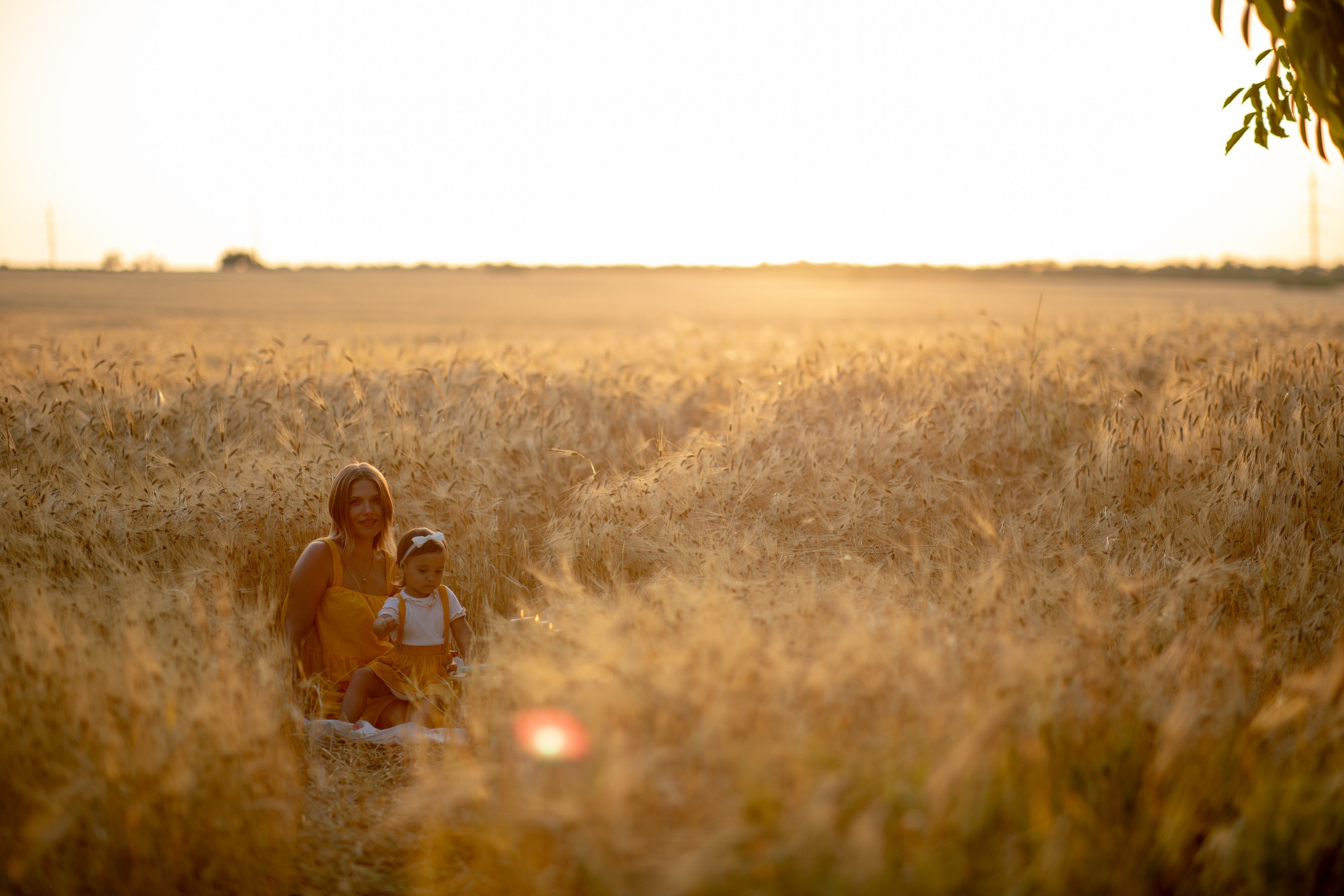 Family photo Maria si Elenica. N.D.photograph - fotograf de familie și portrete în Republica Moldova