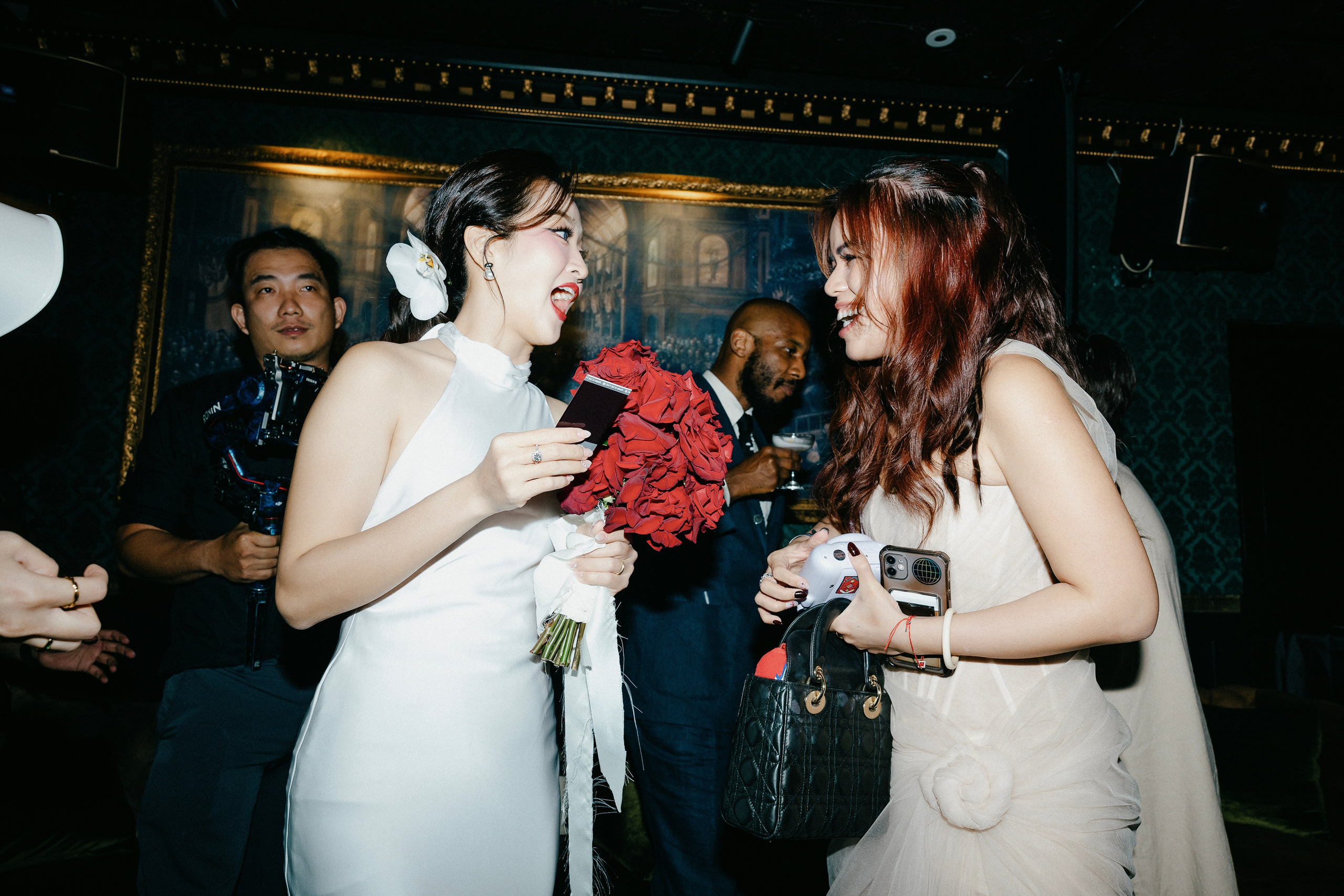 HIEP & TRINH / After wedding. Nhiếp ảnh gia đám cưới hàng đầu tại Thành Phố Hồ Chí Minh
