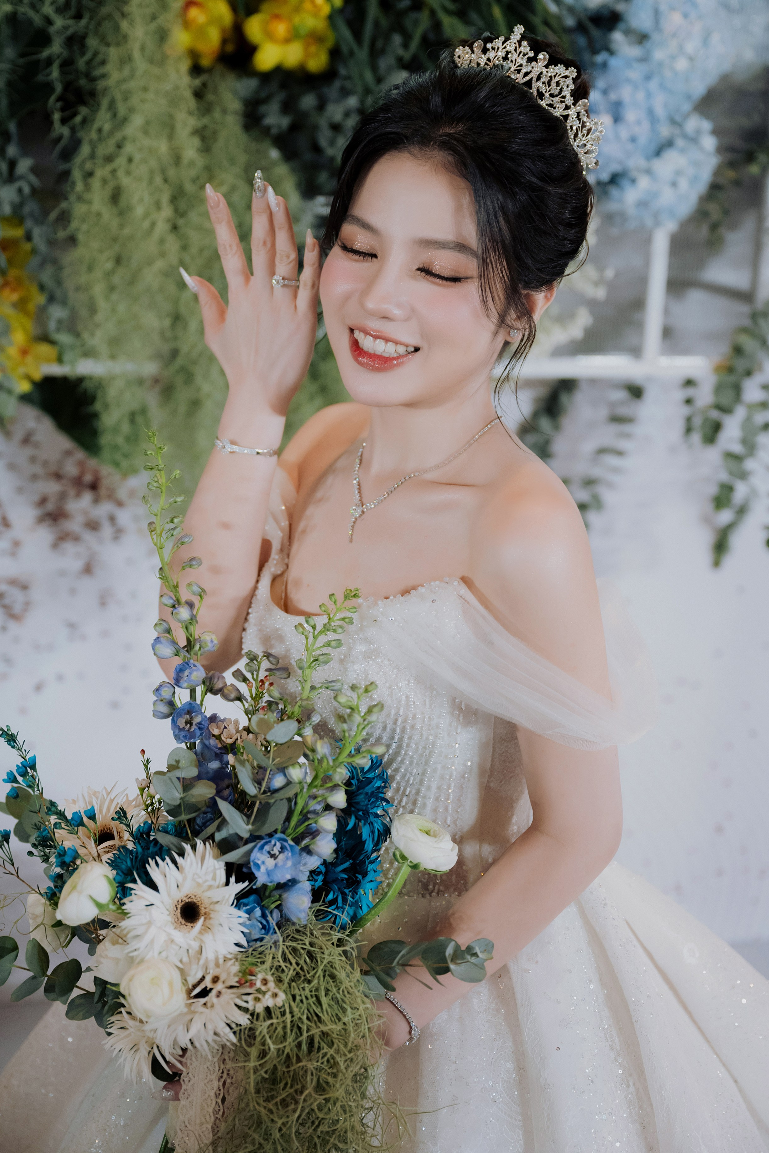 THANH THUÝ & TRỌNG KỶ. Nhiếp ảnh gia đám cưới hàng đầu tại Thành Phố Hồ Chí Minh