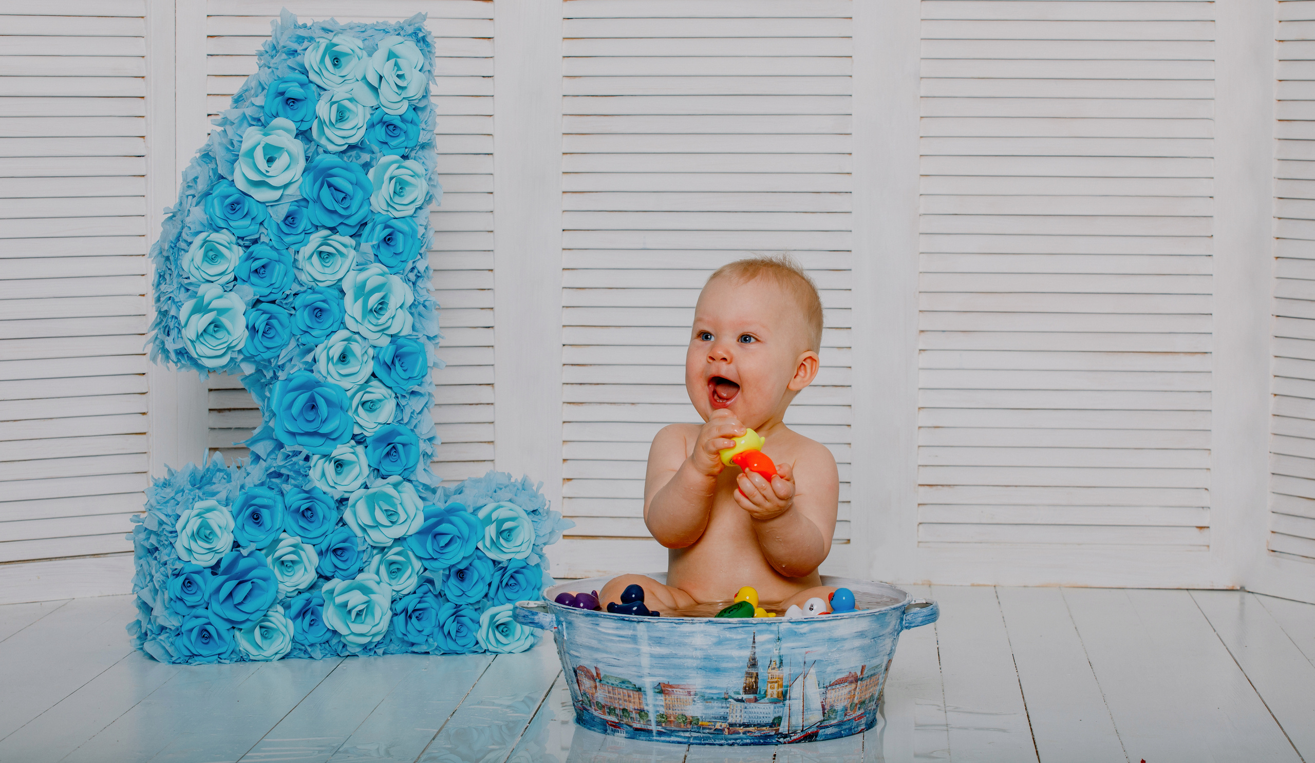 Cake smash 🎂. Jkurm Photography — Rovaniemi, Finland and Tartu, Estonia