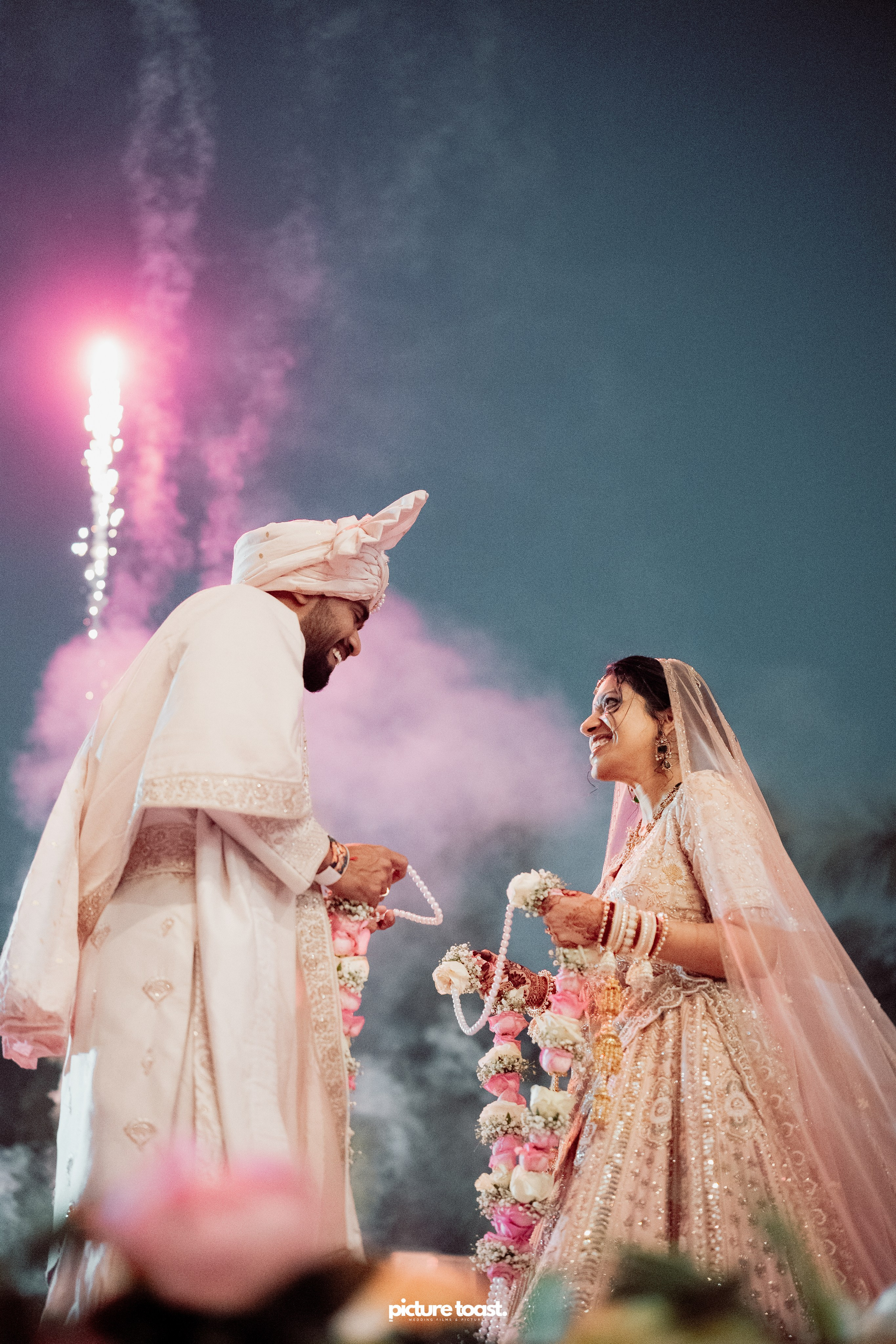 Gujarathi Wedding! Ft. Sahil & Thanima. Fine art Wedding Photographers in India & Canada