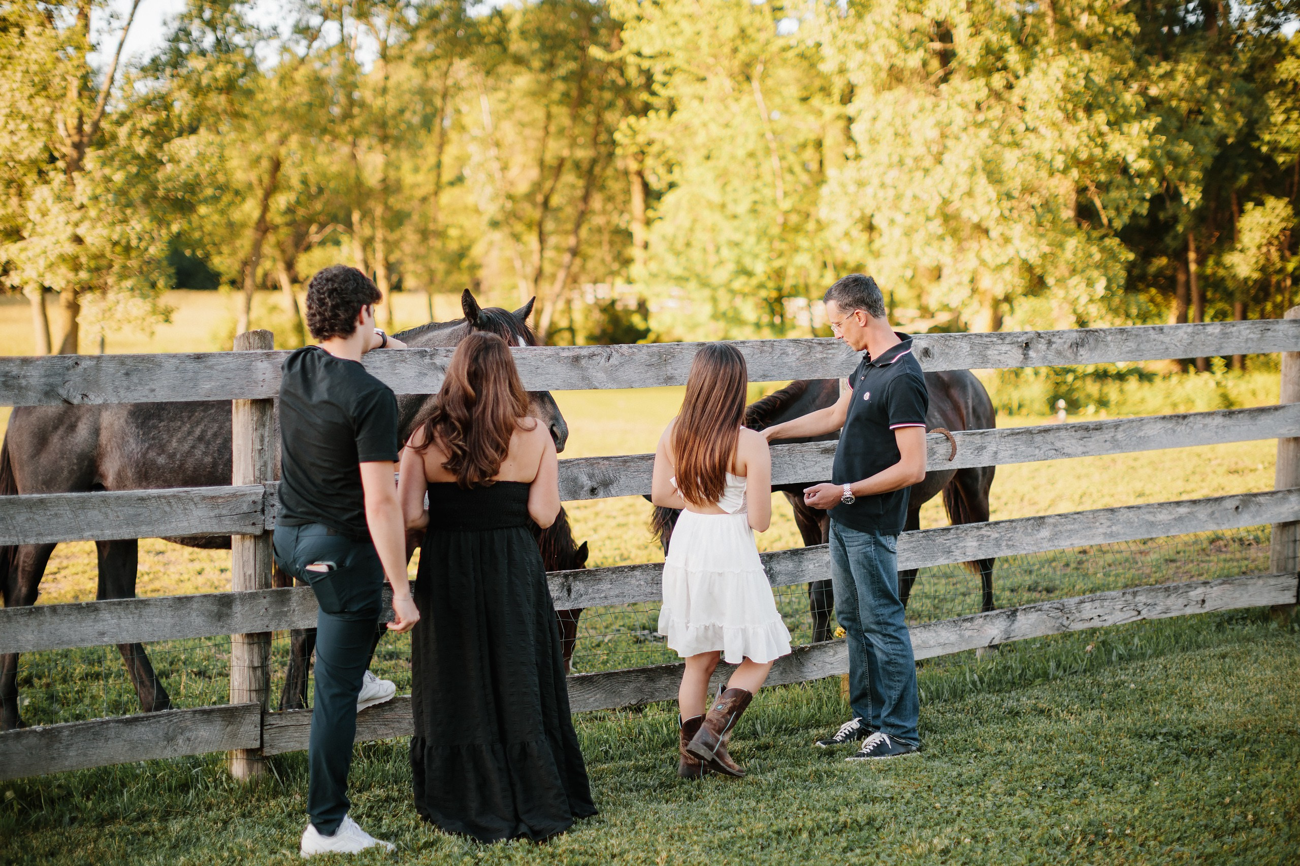30.05.24 Family Photoshoot. Wedding family event photographer in Chicago Nick Yushevich