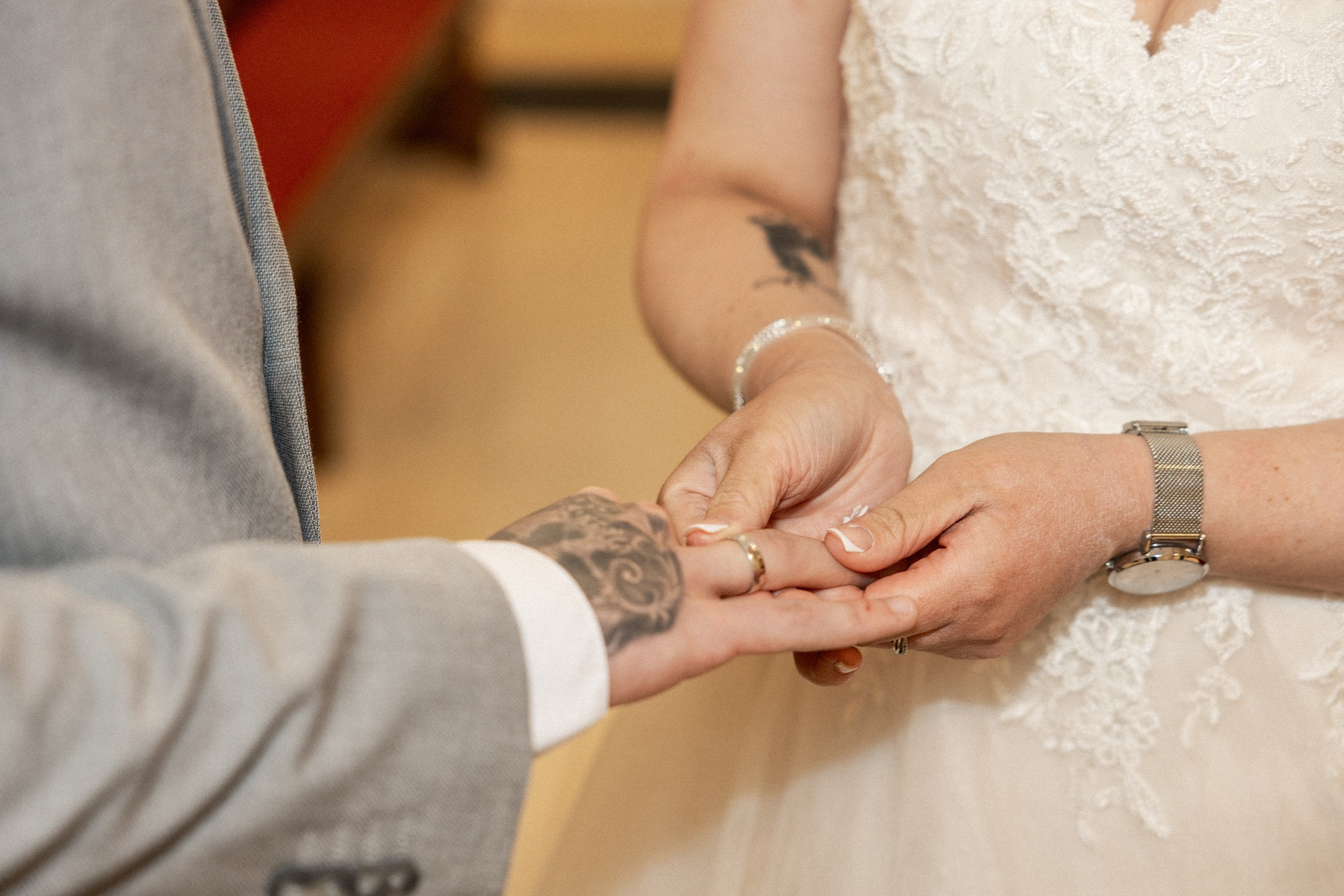 Kirchliche Trauung Salzkoten – Emotionale Hochzeitsfotos & Reportagen. Hochzeitsfotografin in Gütersloh | Authentische Hochzeitsreportagen | TK Photographie