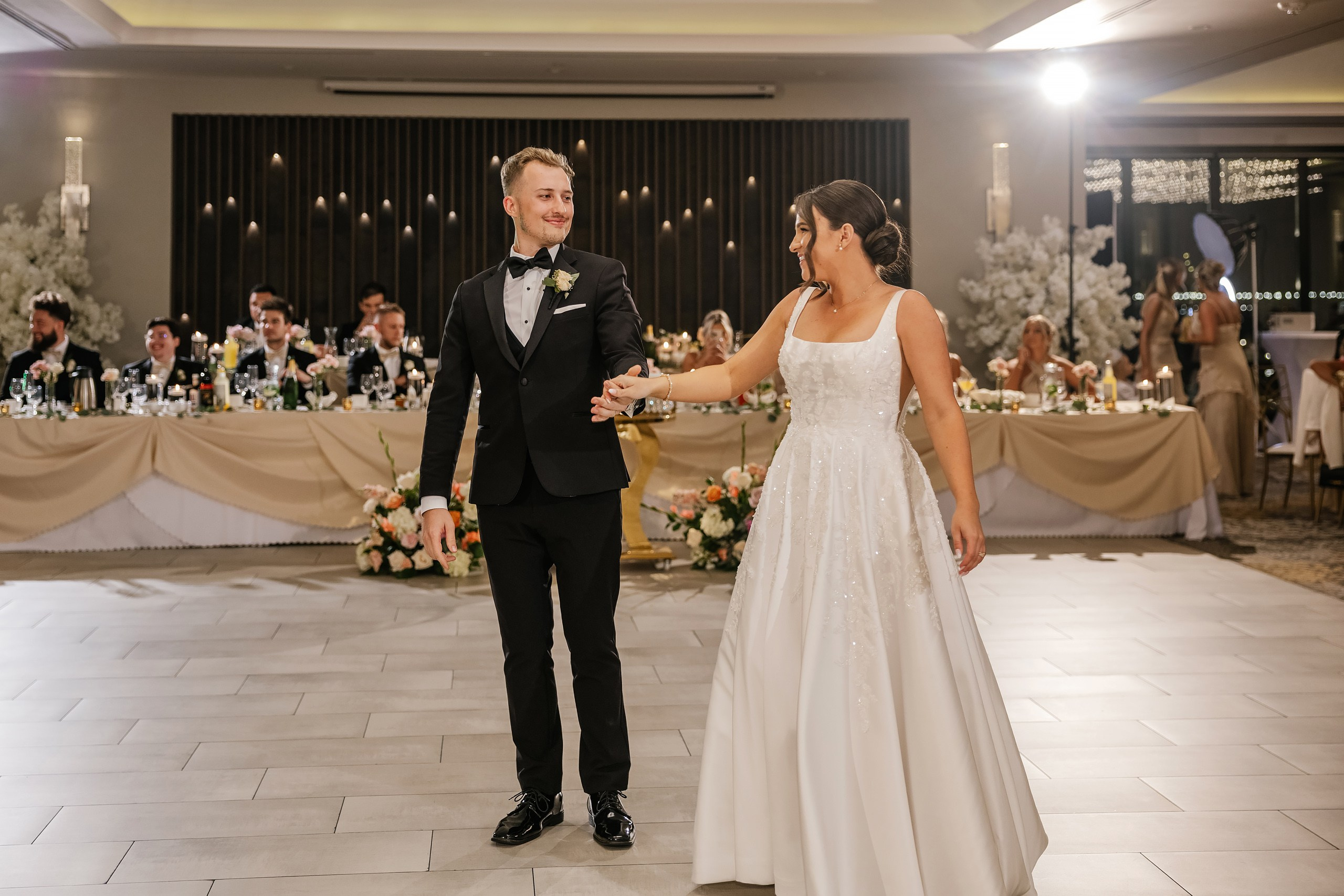 09.06.2025 Wedding. Wedding family event photographer in Chicago Nick Yushevich