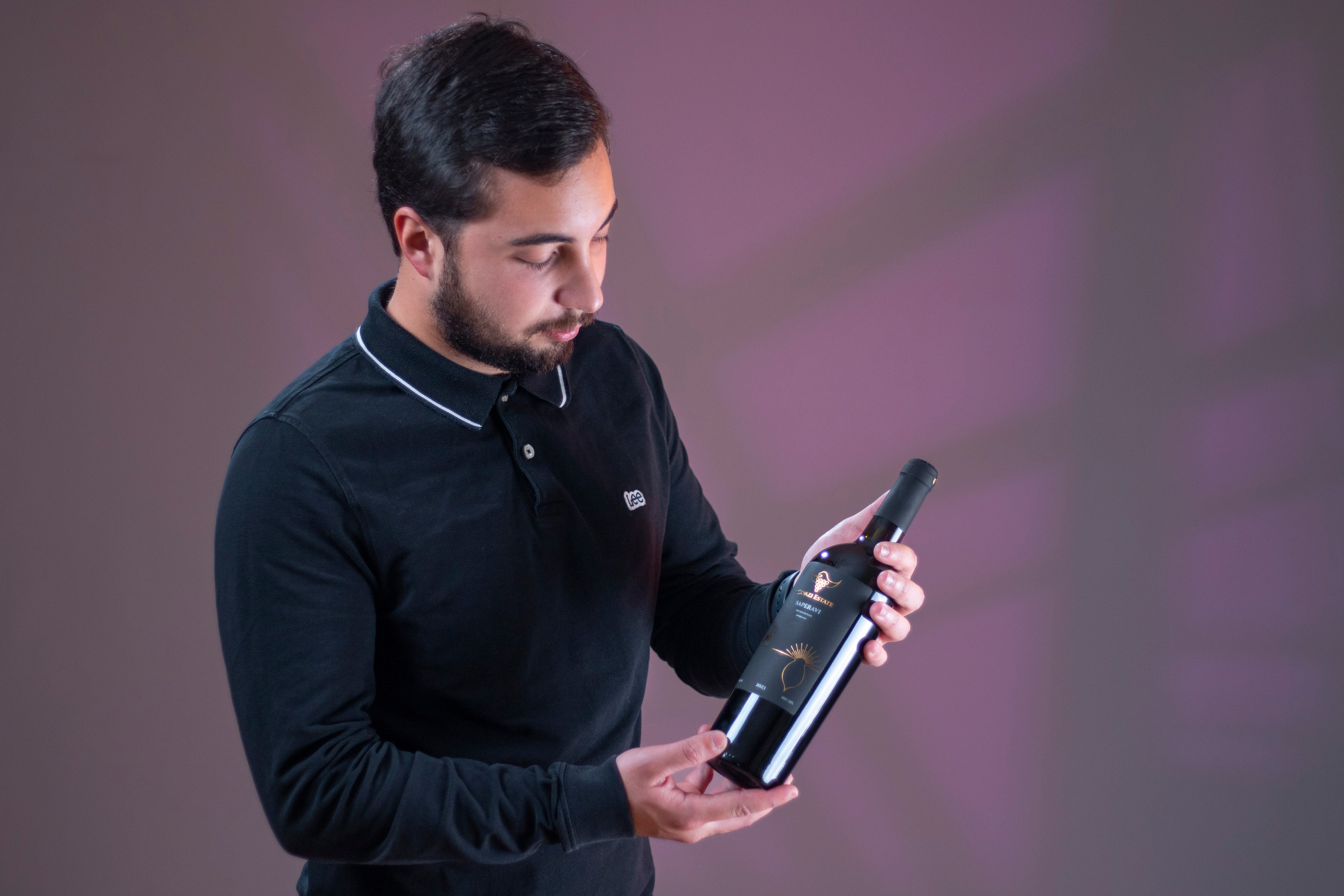 სტუდიური და გარე ფოტოსესიები. Clapp Studio