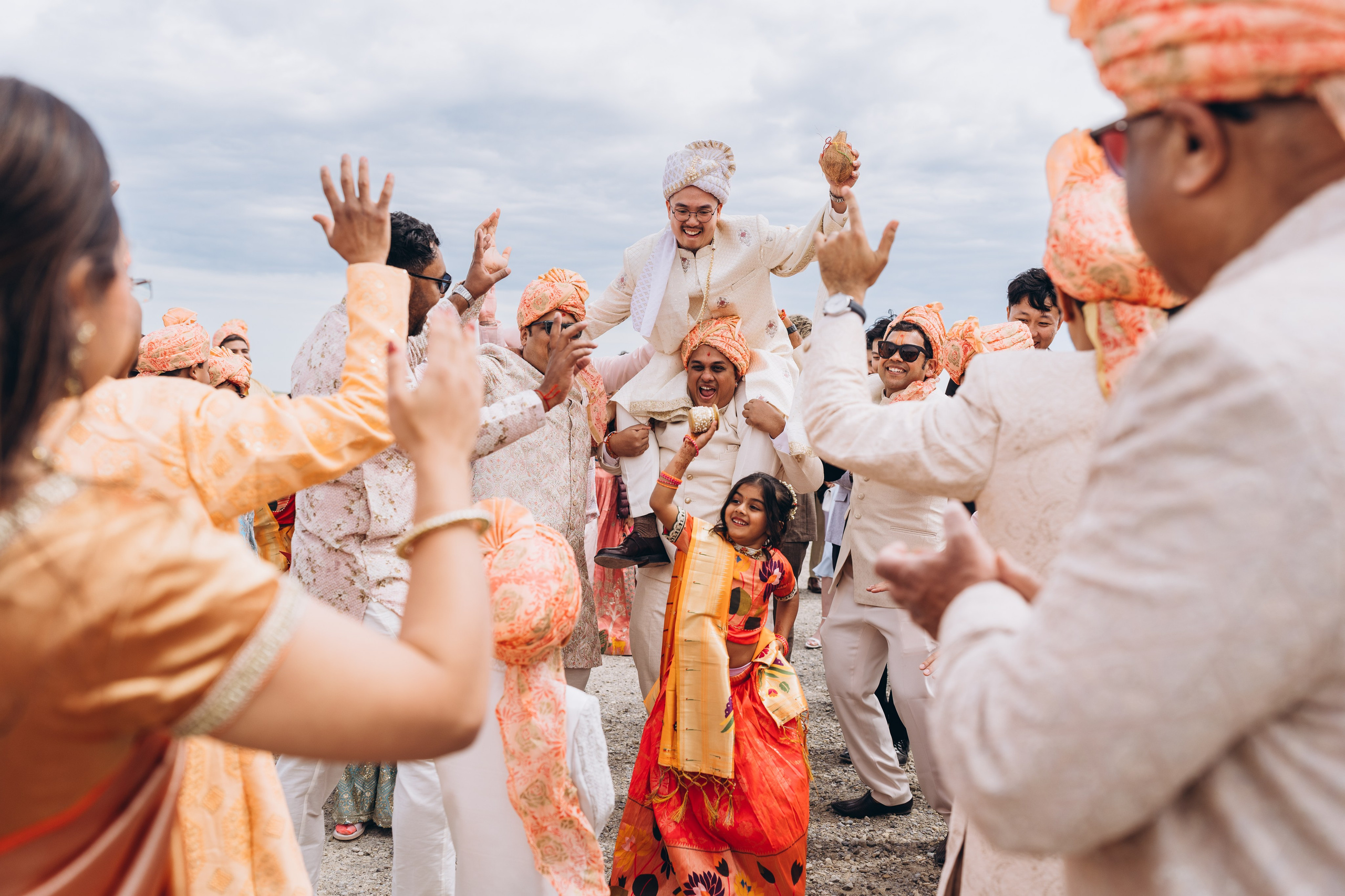 Jackie & Bindi. Calgary Wedding & Lifestyle Photographer — Yevhen Polishchuk