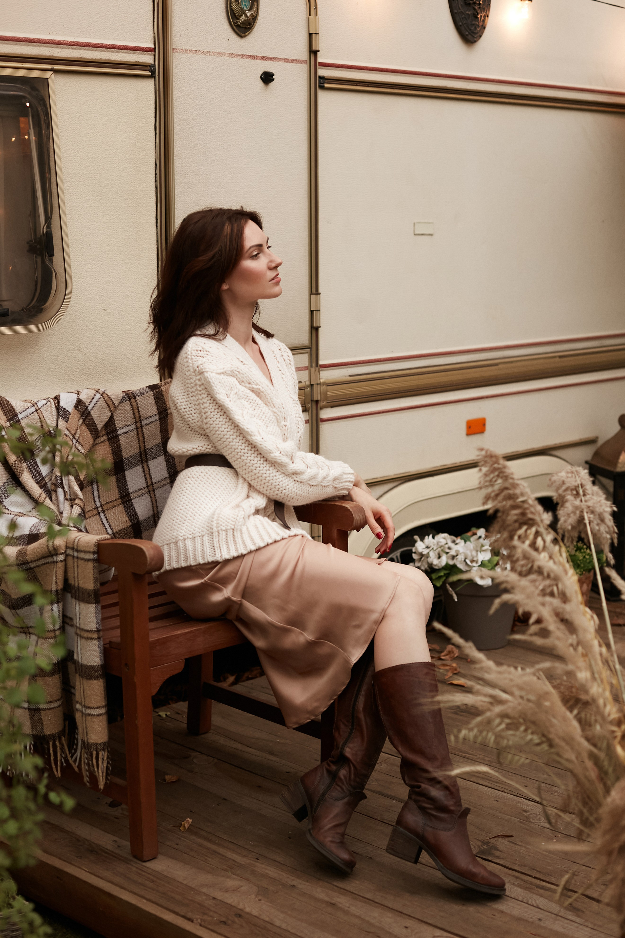 Autumn retro. Amazing photo session at a time convenient for you. Y