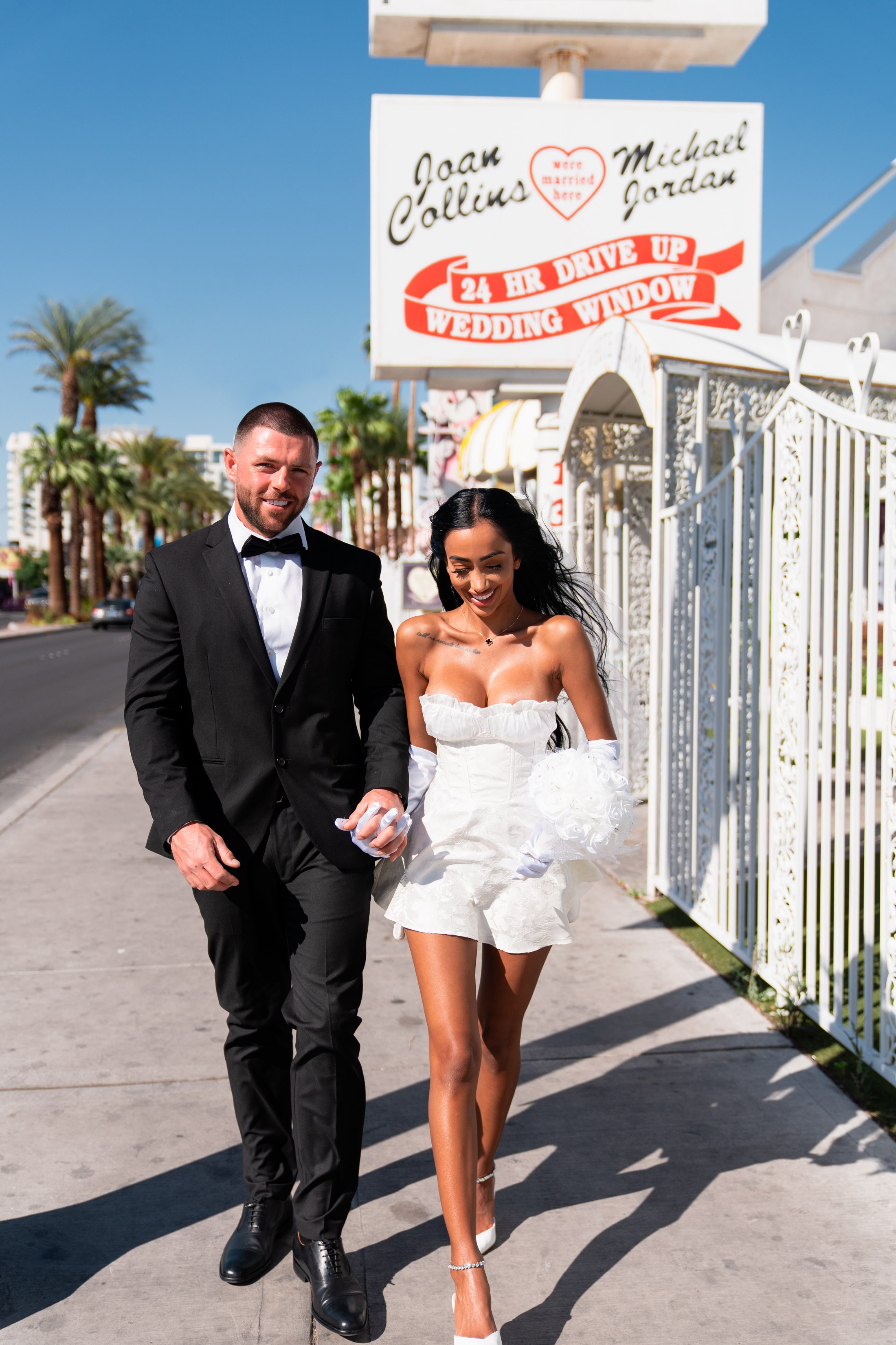 S&C. Wedding & elopement photographer Viktoriya Kravtsov. Las Vegas