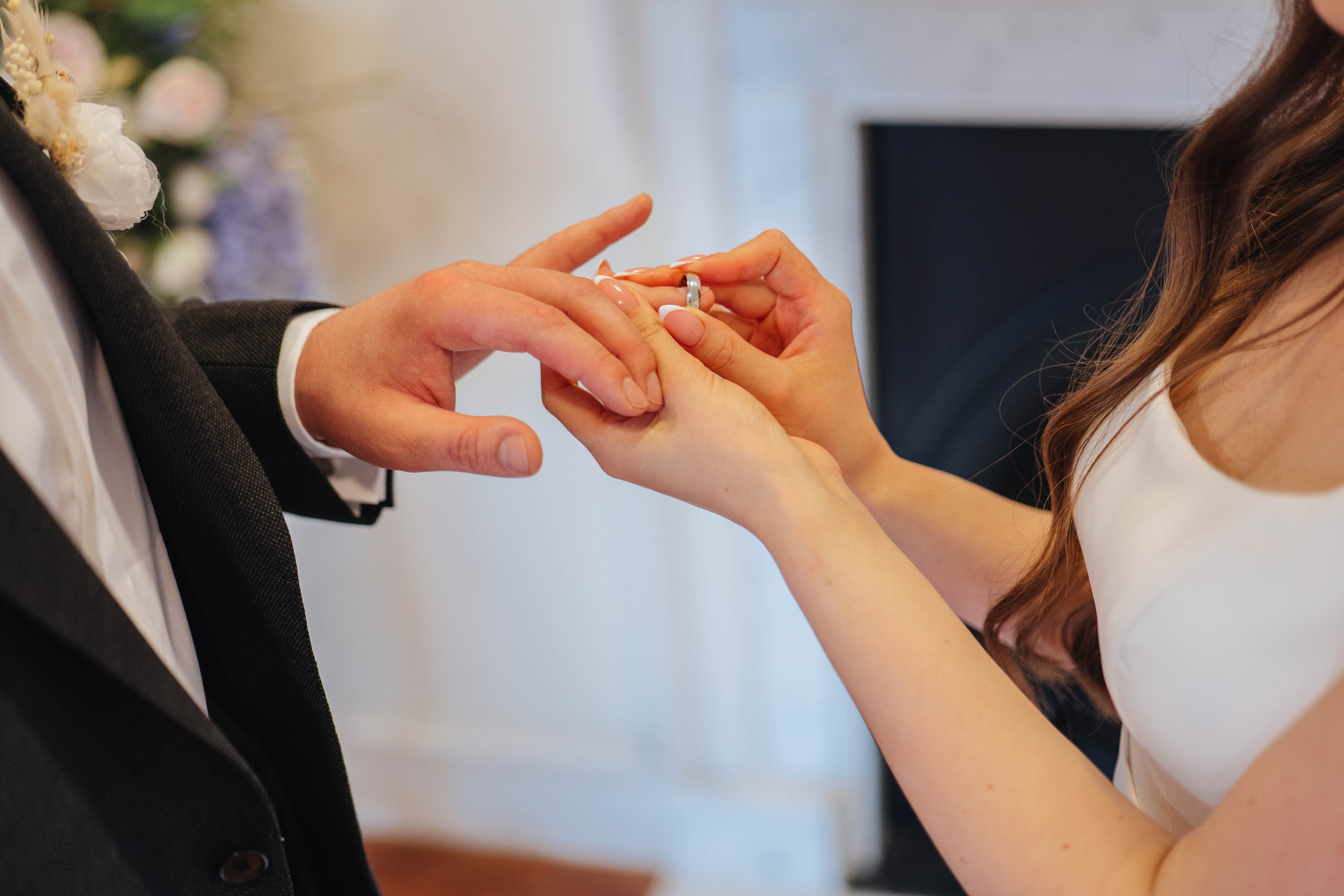 Wedding in Dalson, London, UK. Wedding and family photographer in London