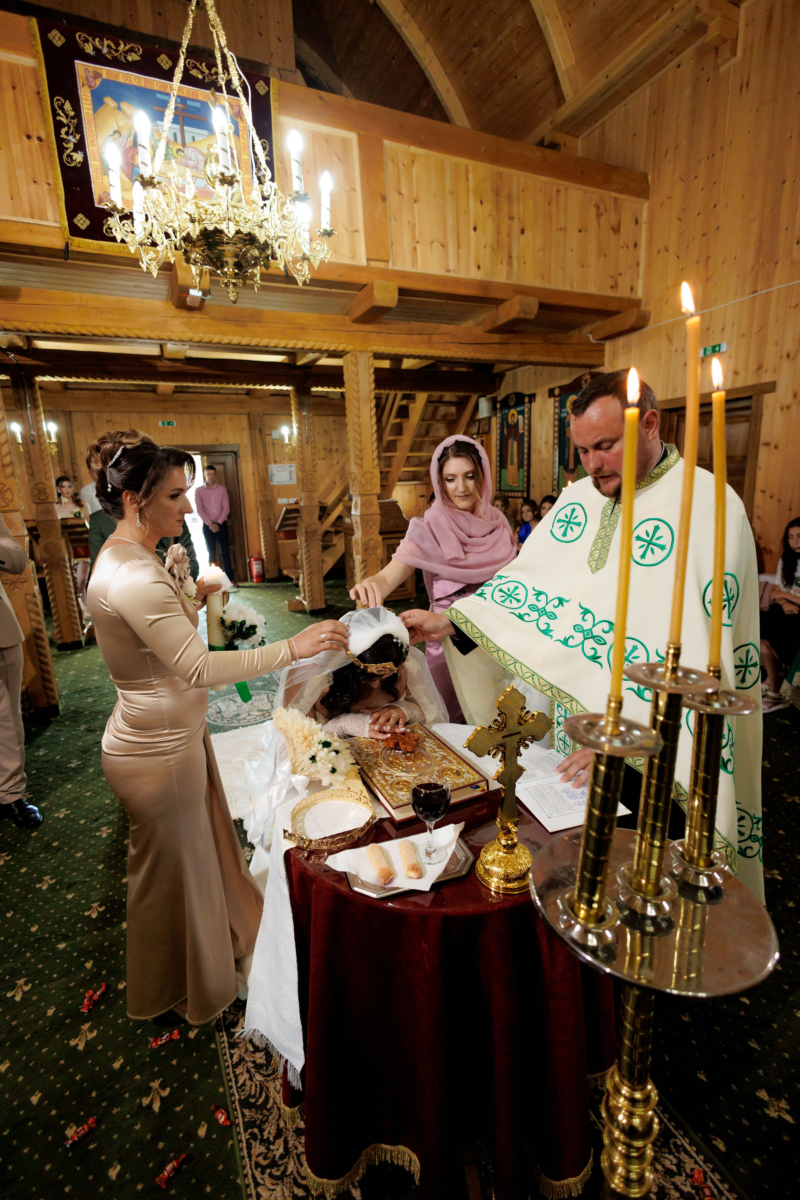 Nunta Nicoleta & Răzvan | Fotografie & Videografie Profesională. Servicii foto-video profesionale, pentru momente de neuitat