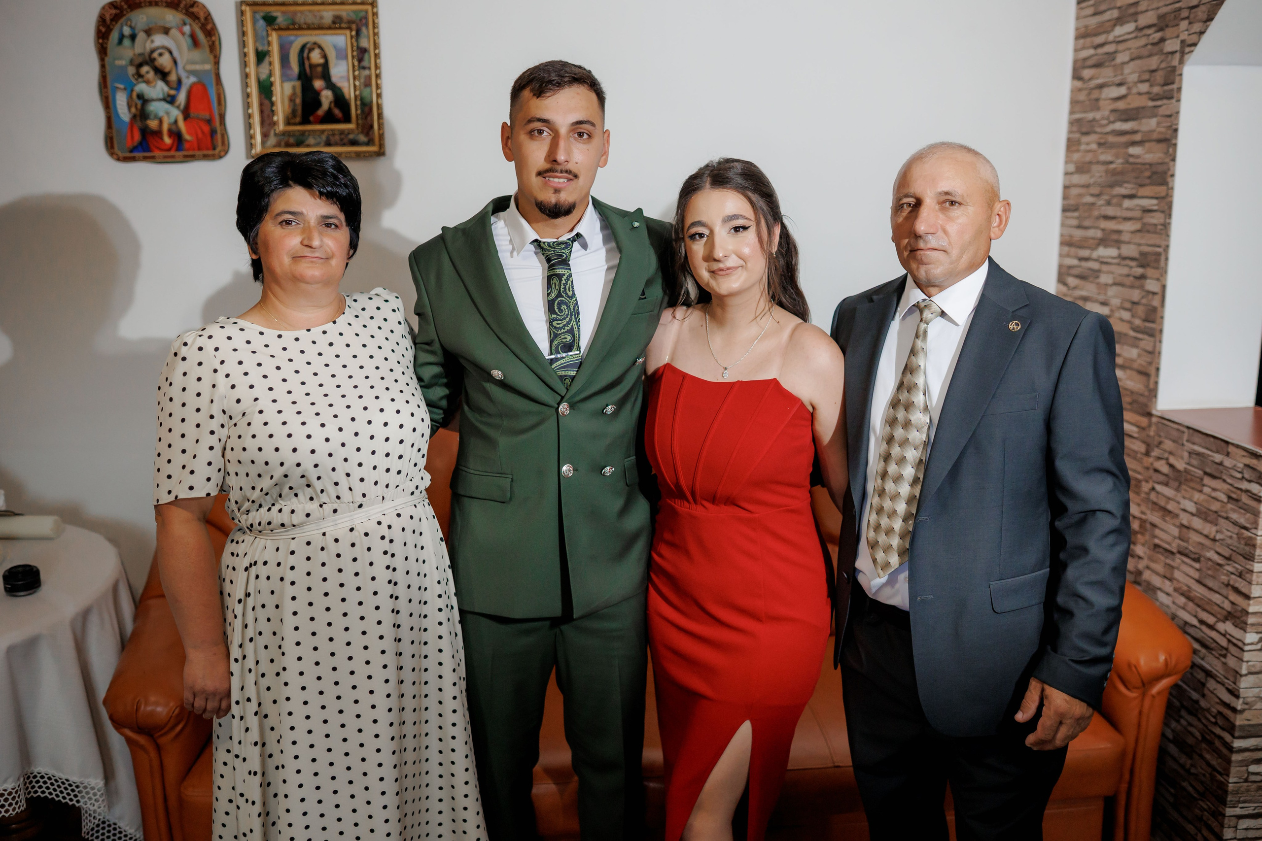 Nunta Nicoleta & Răzvan | Fotografie & Videografie Profesională. Servicii foto-video profesionale, pentru momente de neuitat