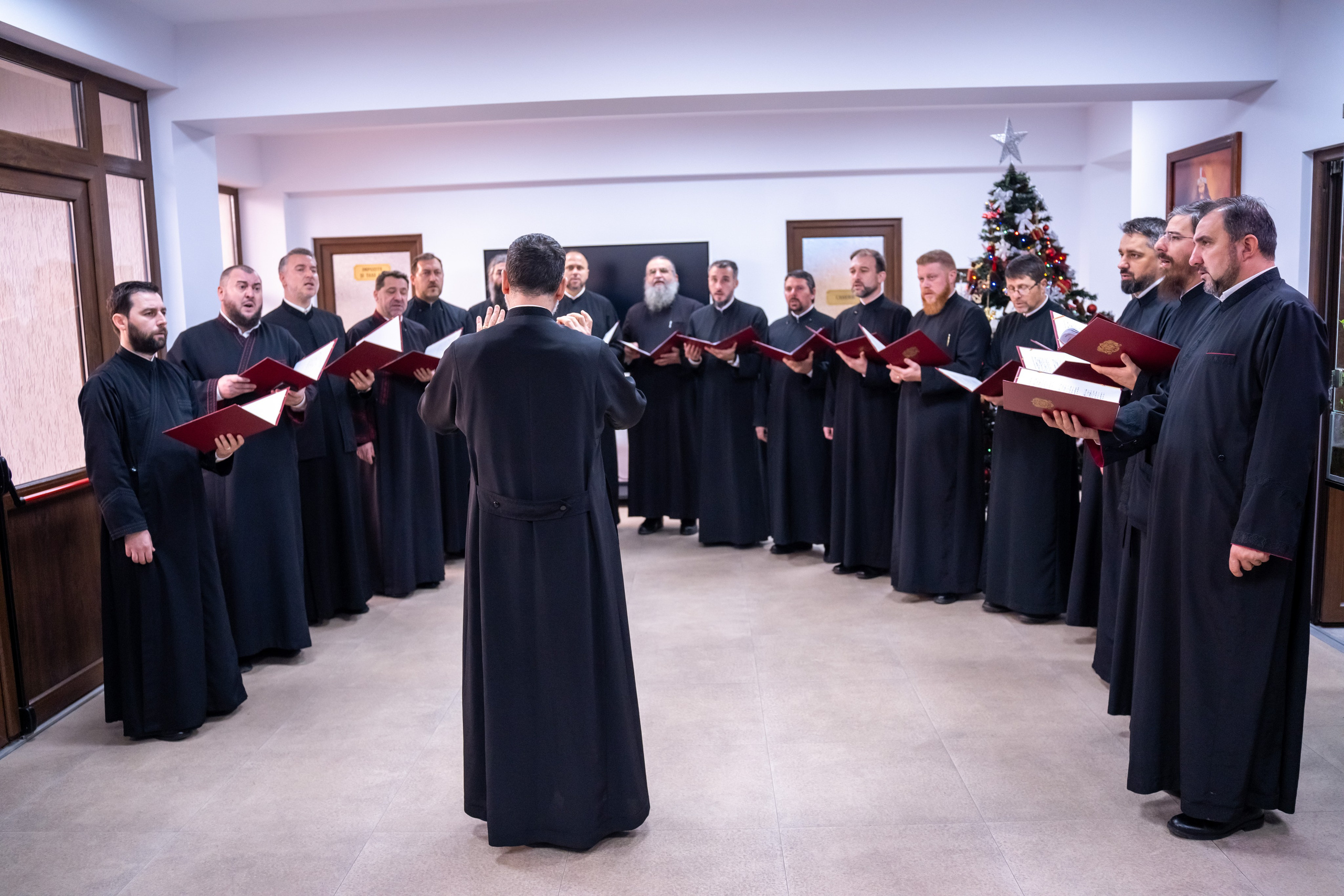 Corala Ștefanache Popescu la Primăria Vărbilău