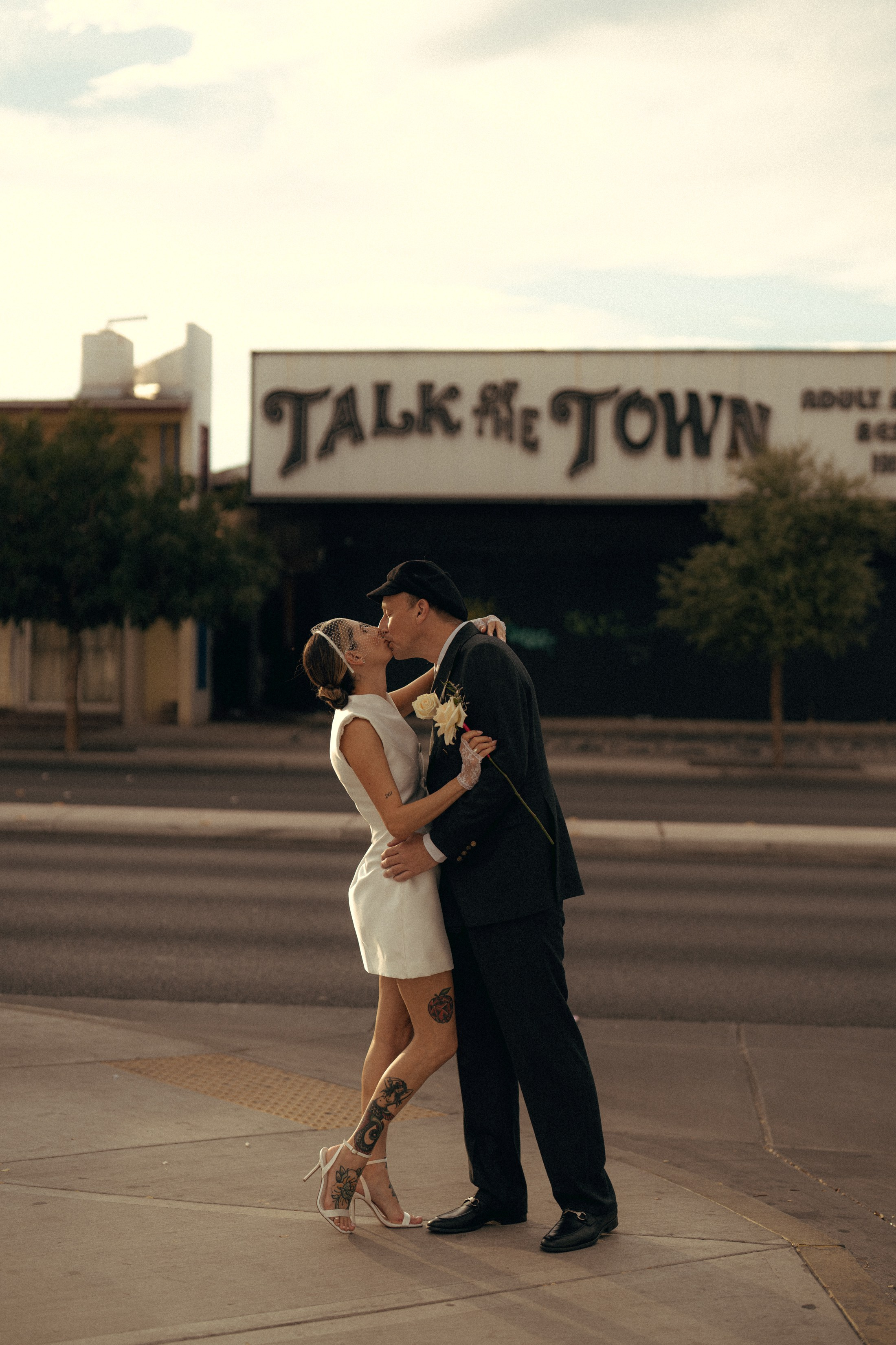 TANA&PAUL. Wedding & elopement photographer Viktoriya Kravtsov. Las Vegas