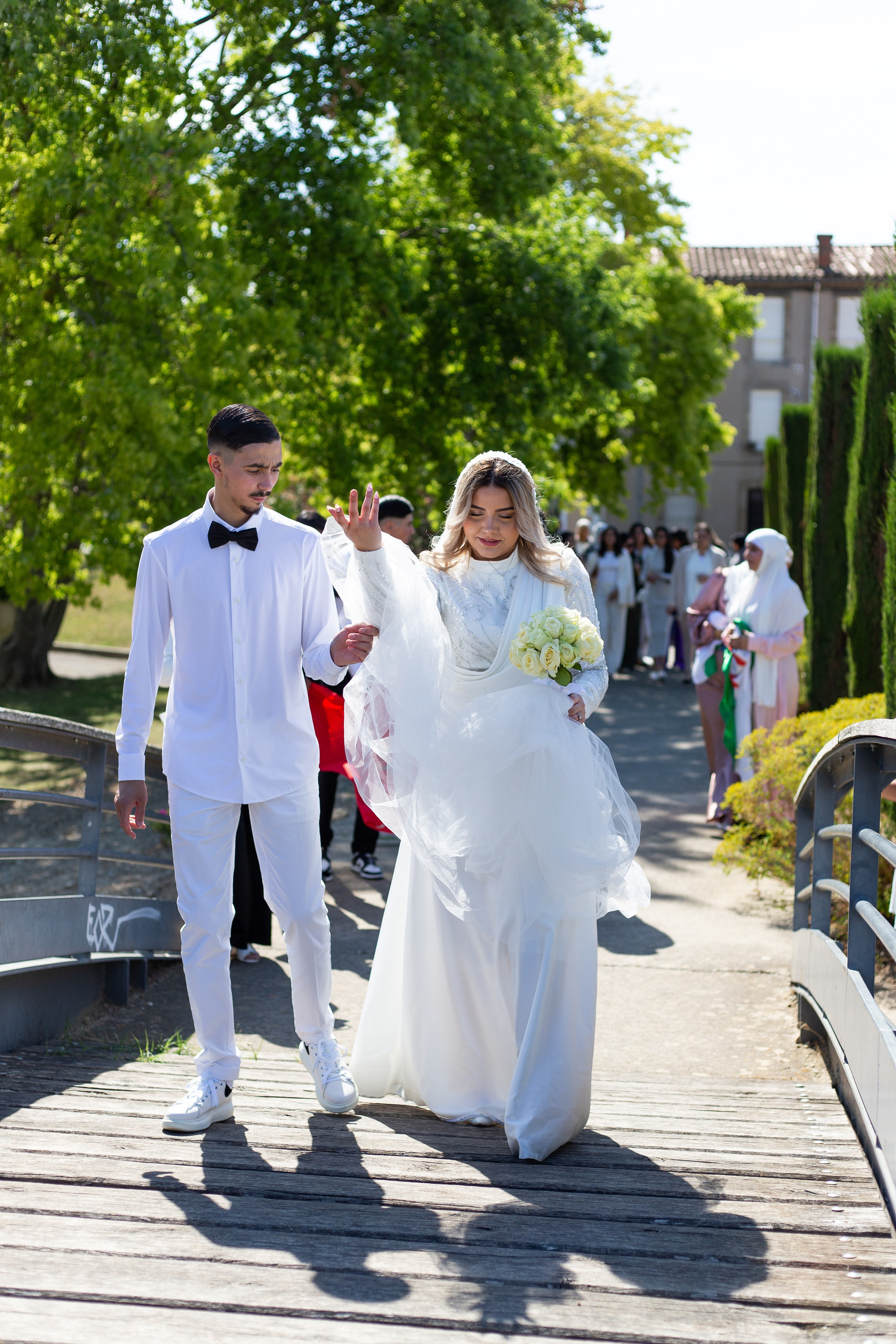 Yassine et Sahra. Studio photo « Partage ton bonheur » – Photographe famille près de Châtellerault, Poitiers et Tours