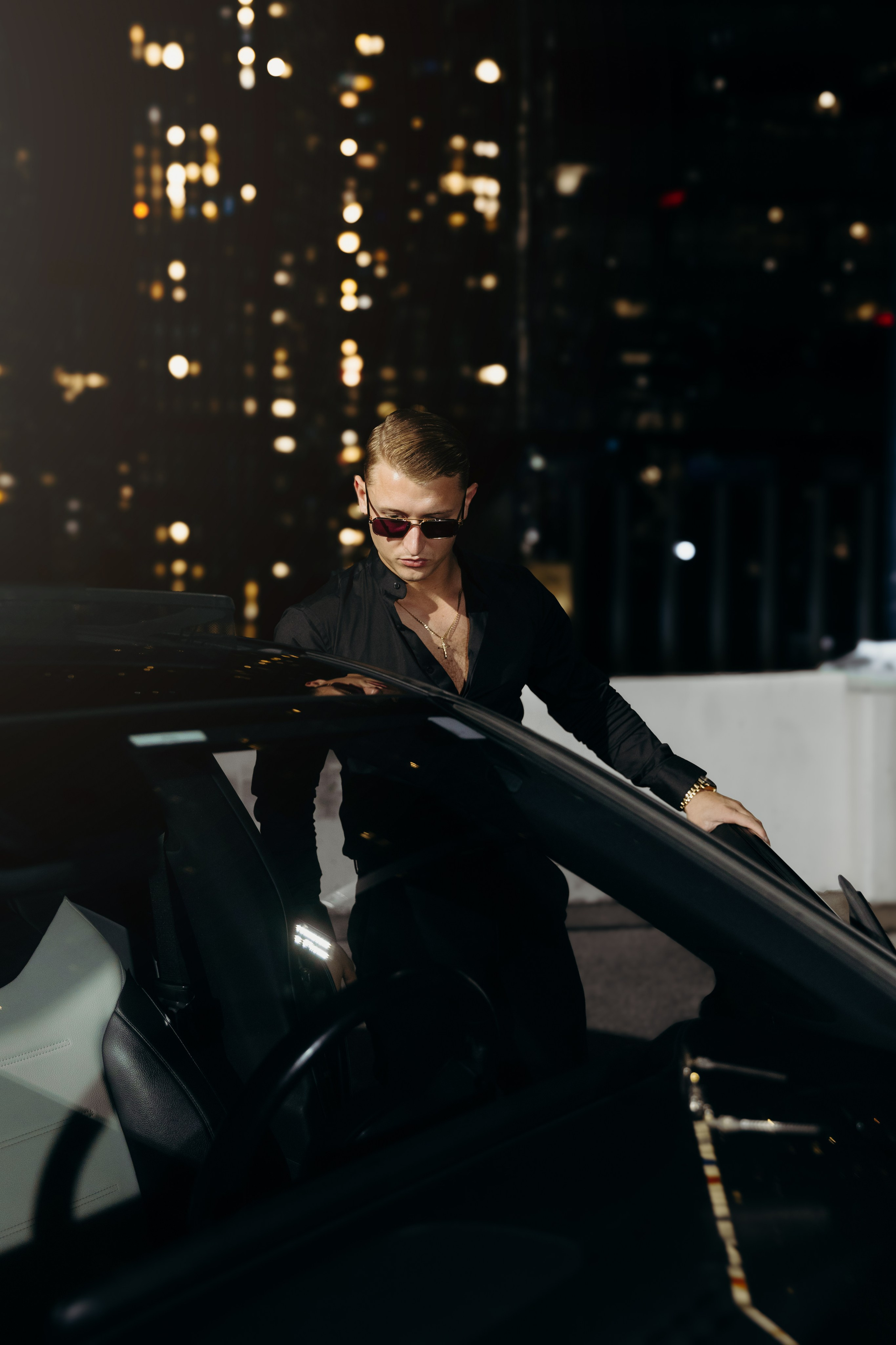Midnight drive. Alex UA — Toronto photographer