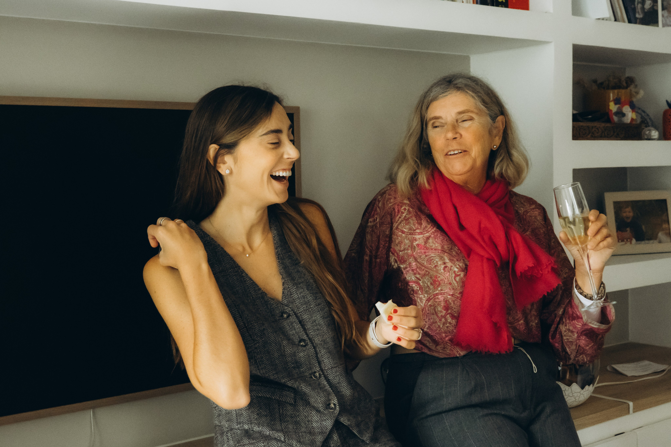 Christening home party. Photographer in Paris Marina Chaput