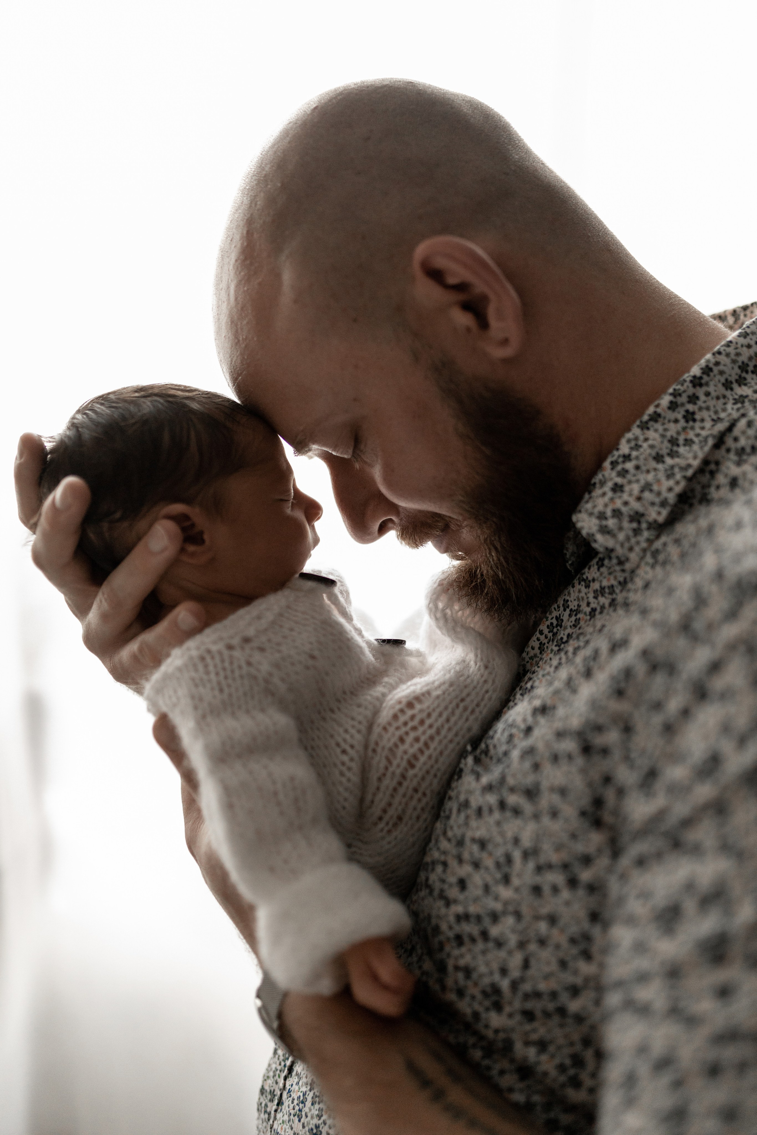 Newborn Lifestyle. Family photographer in Bay Area, California