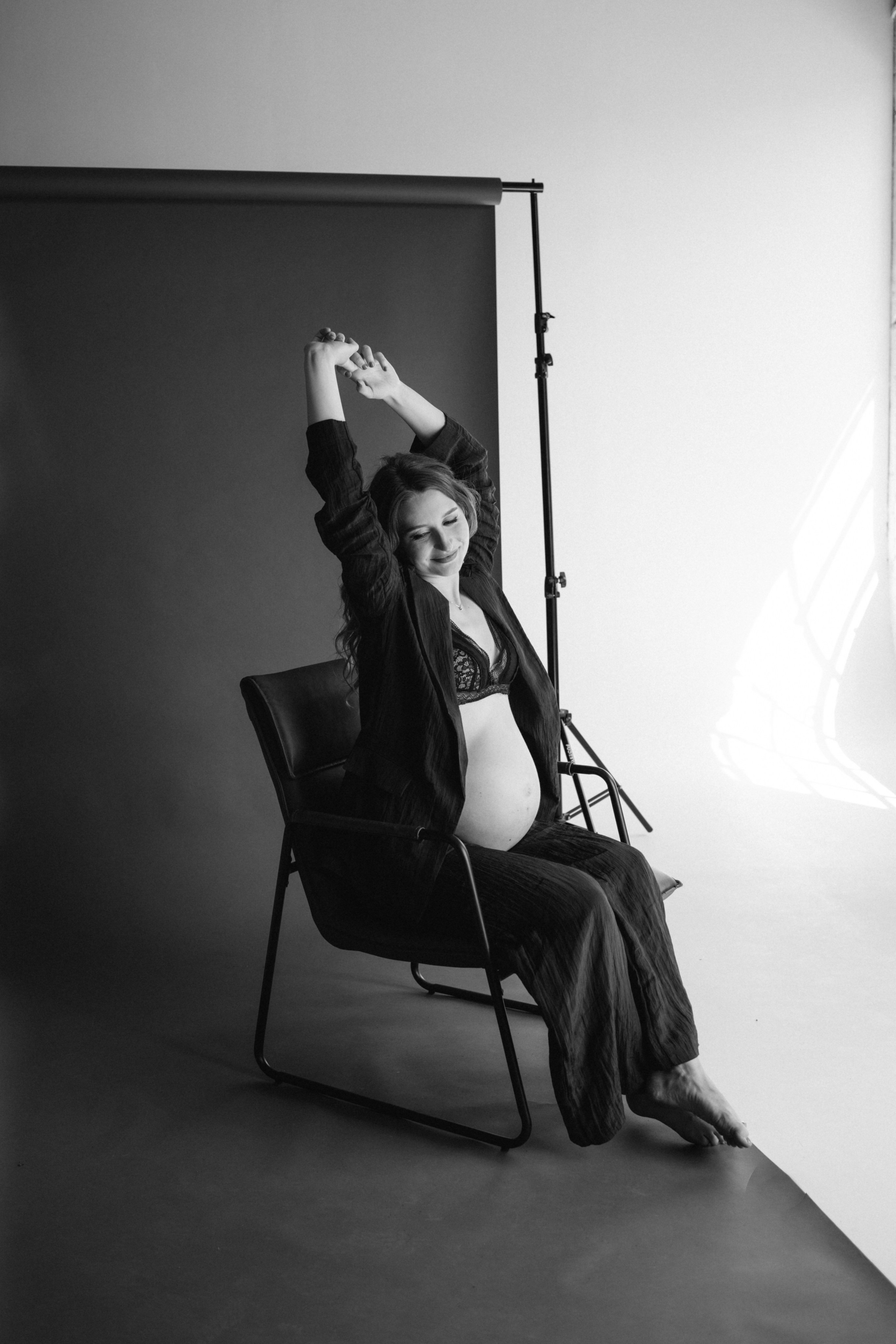 Pregnancy. Photographer in Milton Keynes, Northampton & London — Wedding, Family & Portrait Photography