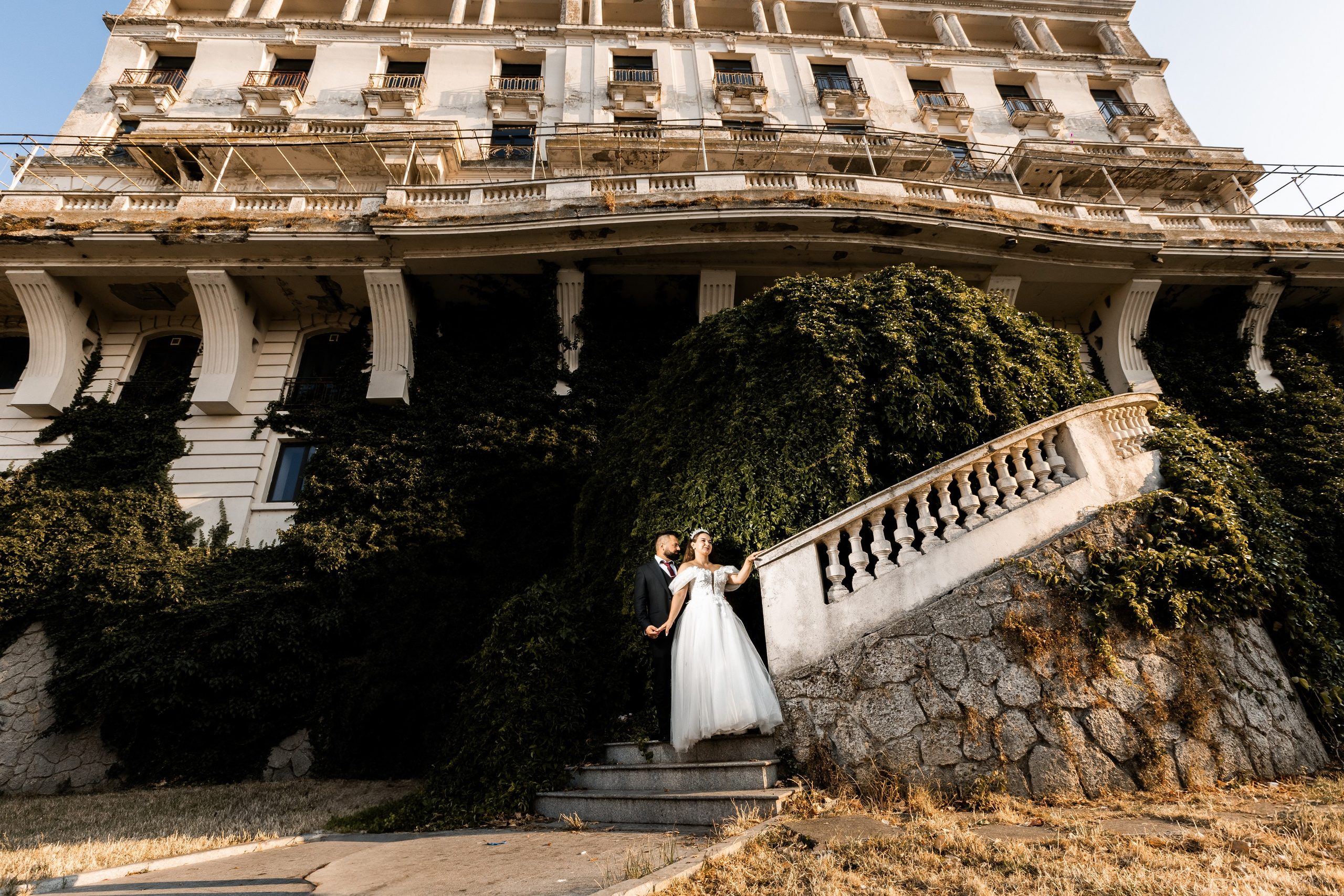 Andreea & Elvis Trash The Dress. MGS STUDIO
